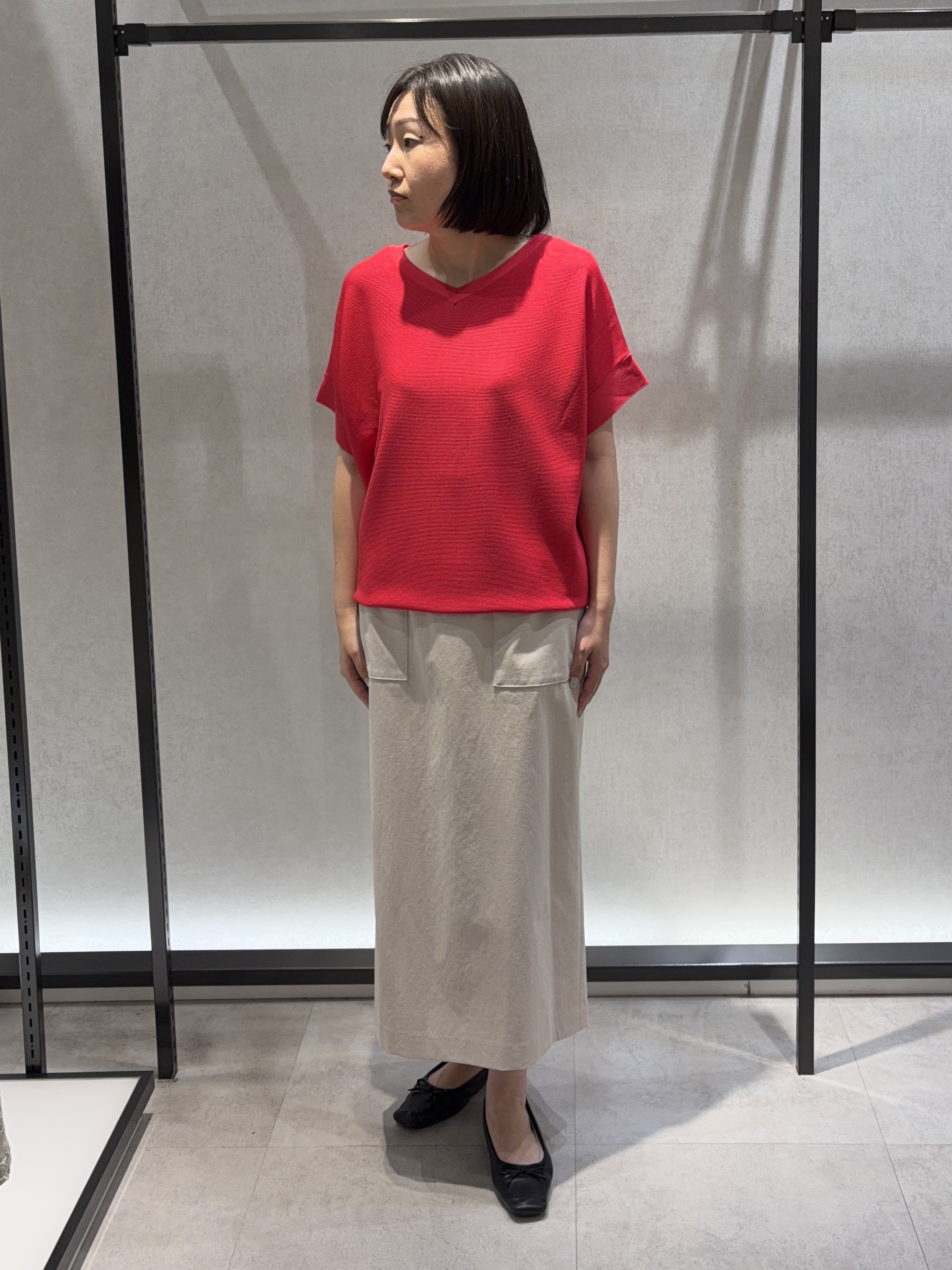 わたなべさんの「UNTITLED｜【11色展開/体型カバー】前後2WAYフレンチスリーブニット」を使ったコーディネート