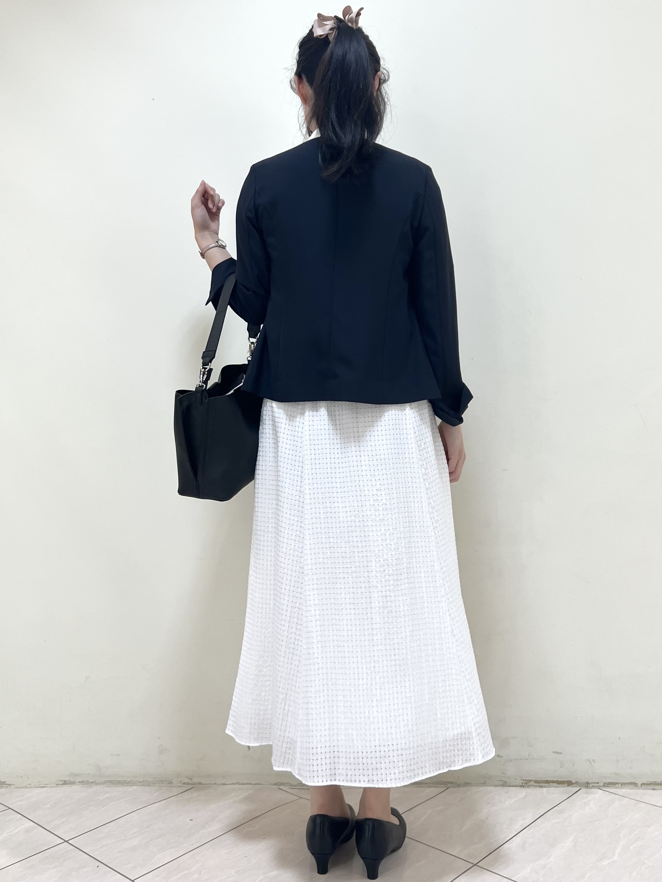 yanaさんの「Reflect｜【UVカット／接触冷感／セットアップ可】ノーカラージャケット」を使ったコーディネート