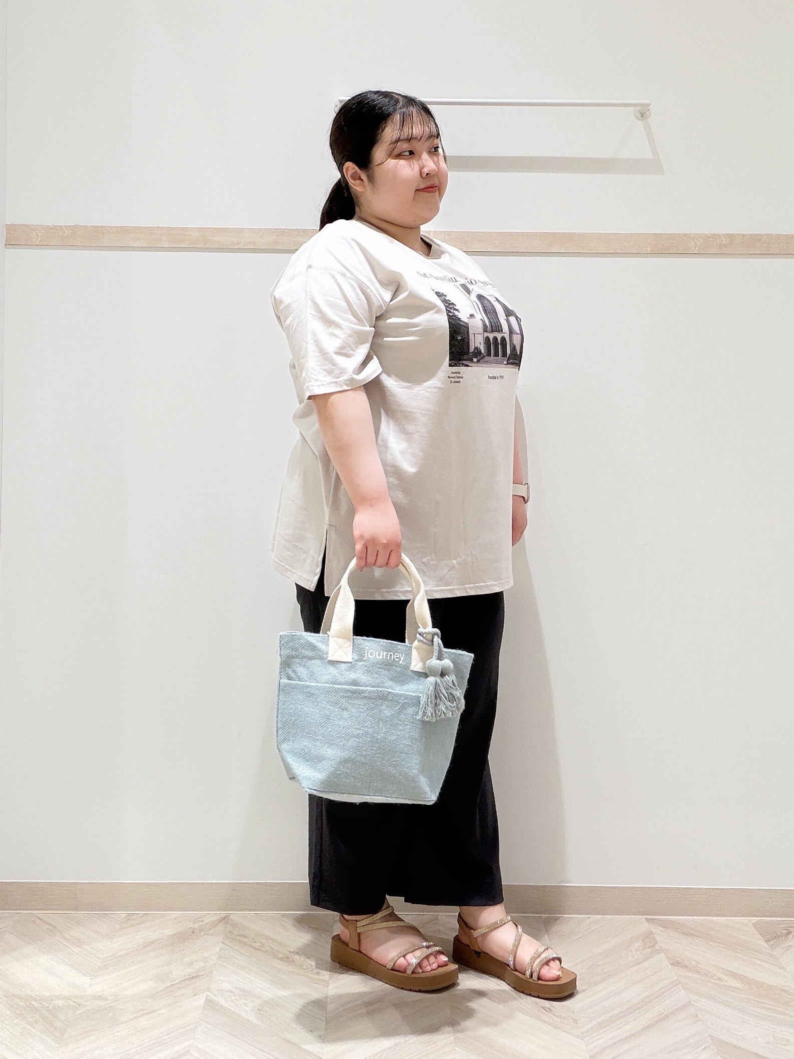 ゆめかさんの「SHOO･LA･RUE｜【ひんやり】ゆるっと体型カバー BIGアソートTシャツ」を使ったコーディネート