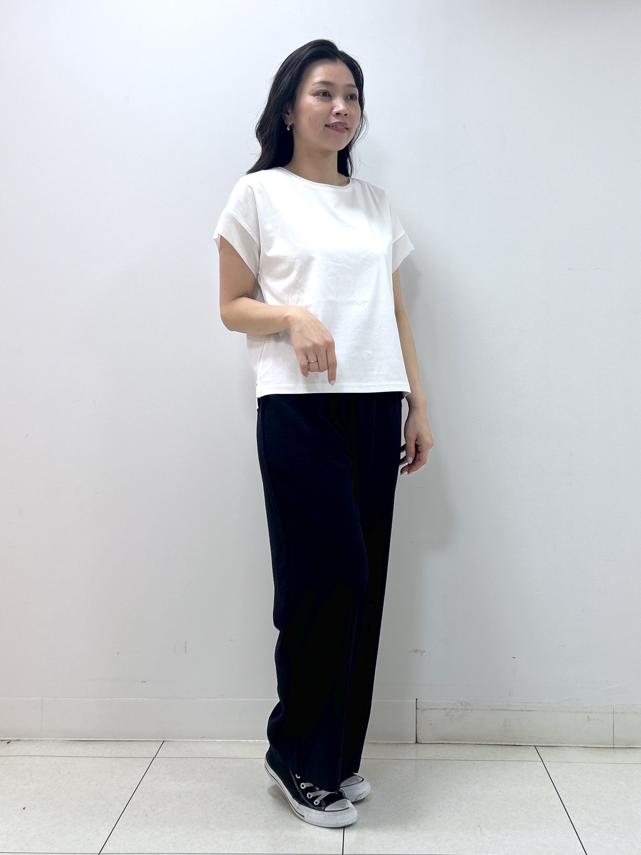 Kaiさんの「Dessin｜【UVカット/接触冷感】美光沢カットソー」を使ったコーディネート