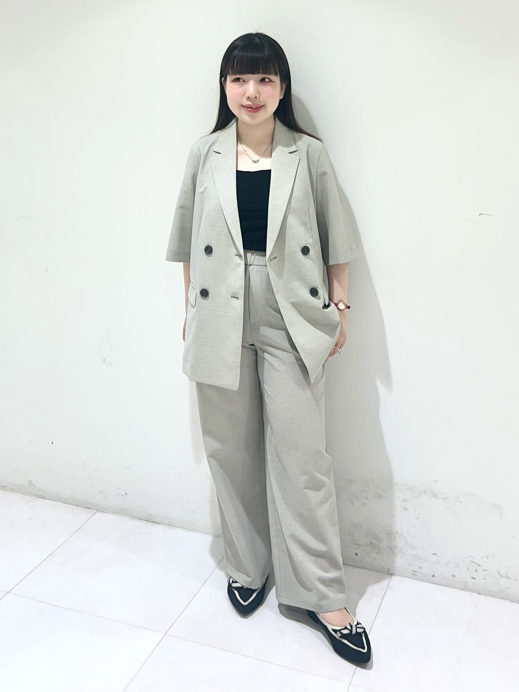 Mitsukiさんの「UNTITLED｜【シワになりにくい/セットアップ可/接触冷感】ハーフスリーブジャケット」を使ったコーディネート