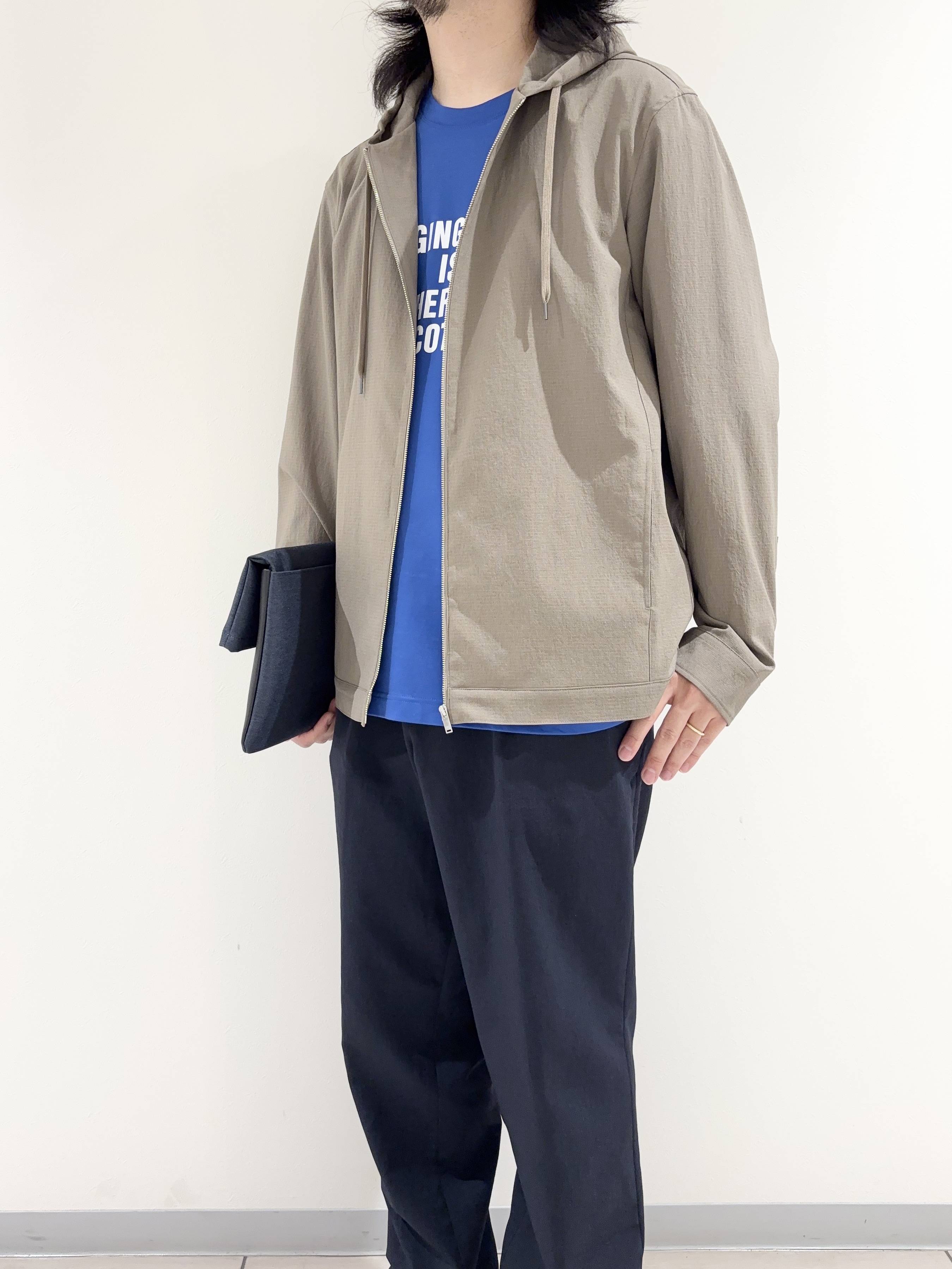 及川さんの「TAKEO KIKUCHI｜【撥水・洗える・シワになりにくい】 リランチェ（R） フードブルゾン」を使ったコーディネート