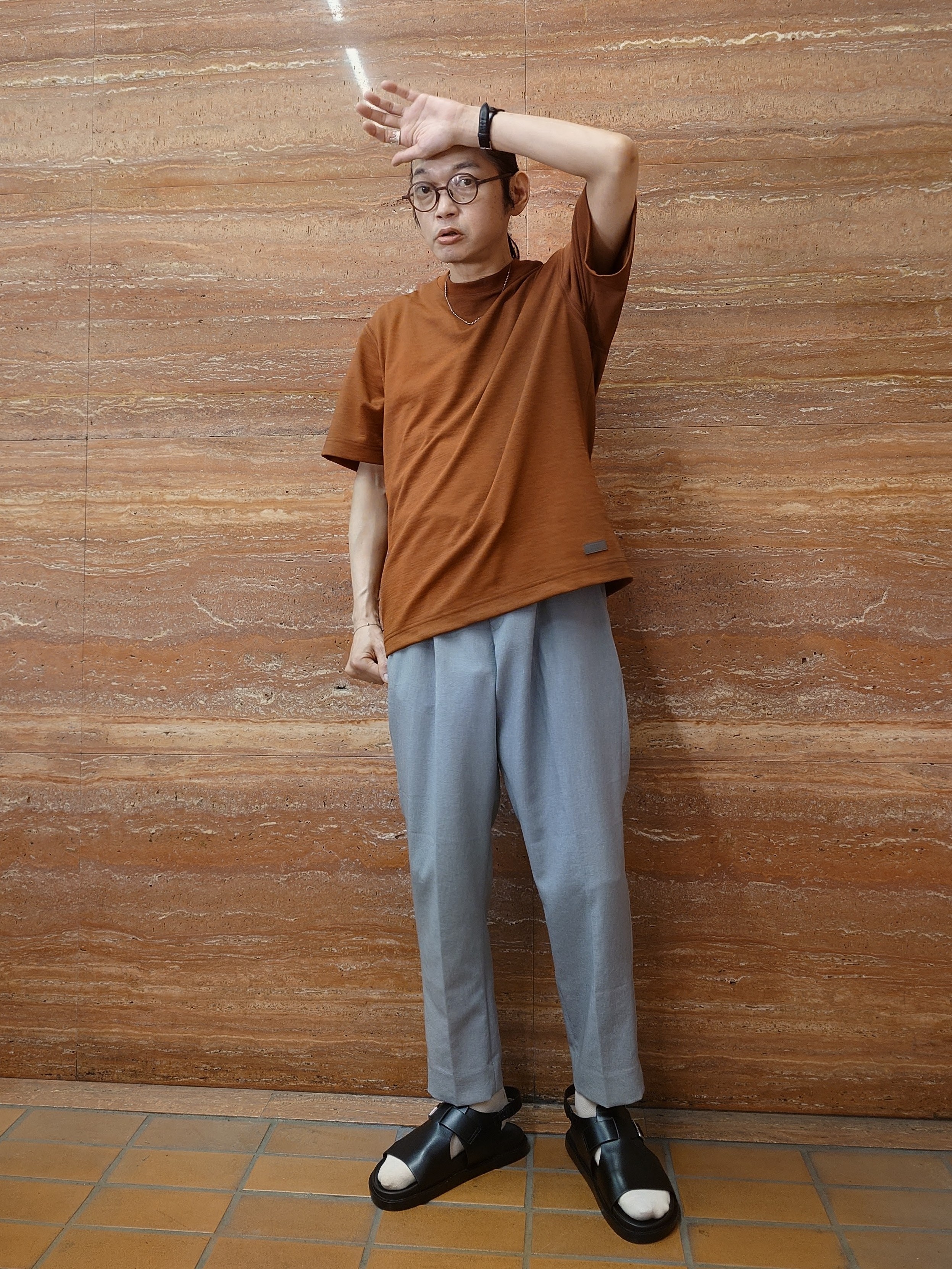 かしげるさんの「TAKEO KIKUCHI｜リネン ライク ポンチ プルオーバー」を使ったコーディネート