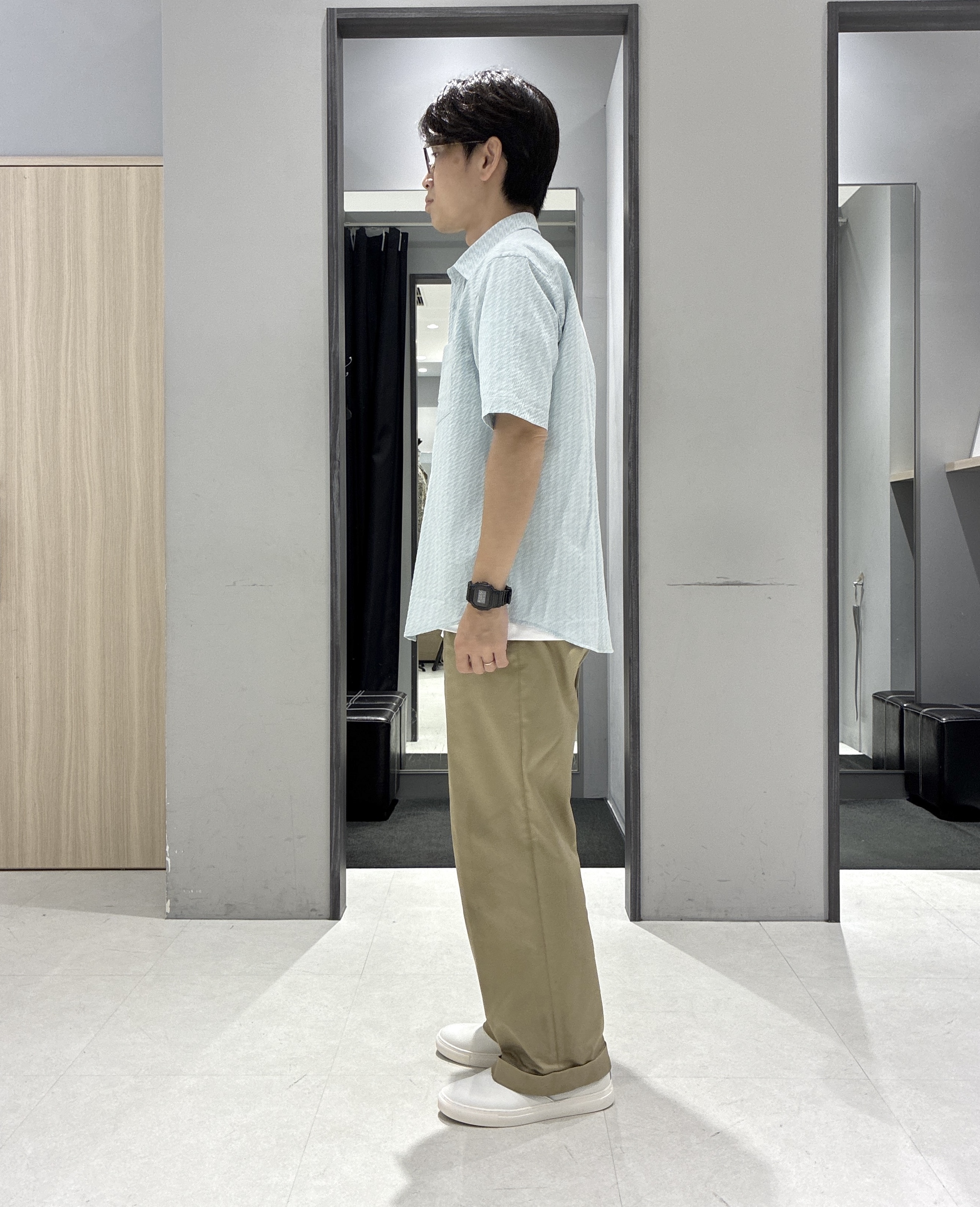 わいずみさんの「TAKEO KIKUCHI｜播州織り 千鳥 半袖シャツ」を使ったコーディネート