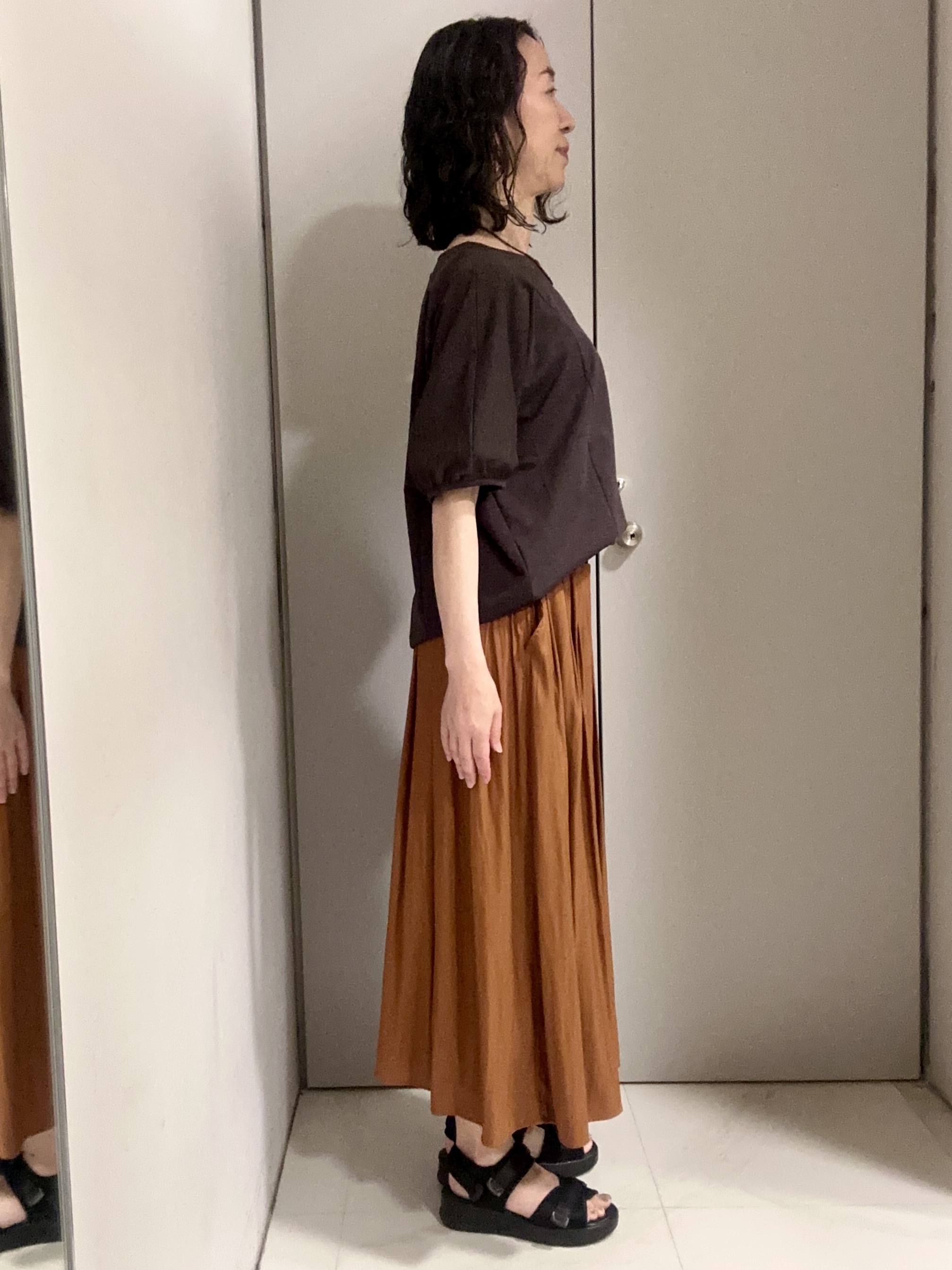 Kouさんの「Reflect｜【UVカット／接触冷感／吸水速乾】ギャザースリーブカットソー」を使ったコーディネート