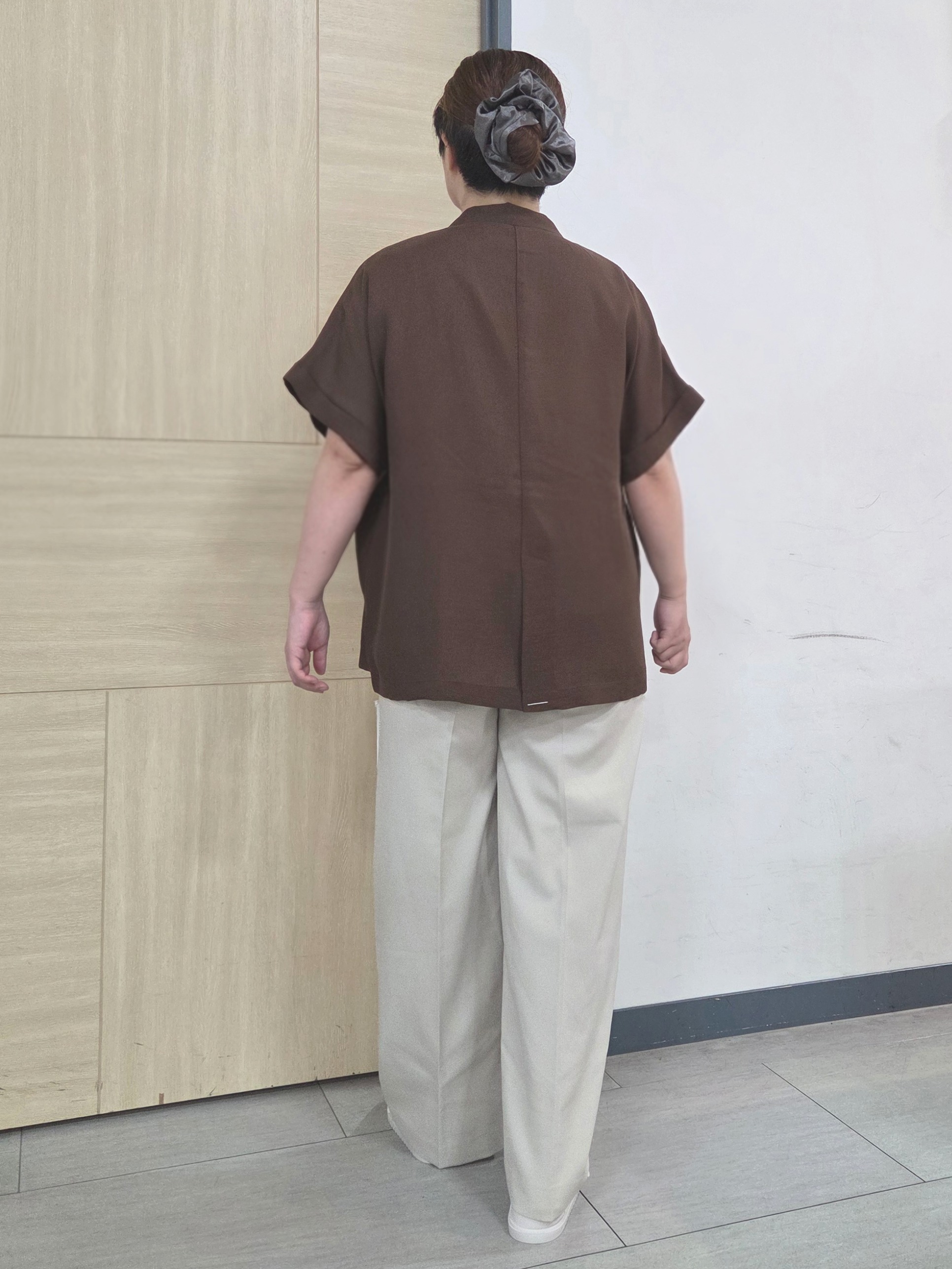 にゃみさんの「grove｜【洗濯機OK・ひんやり/SETUP可】シワになりにくいハーフスリーブジャケット」を使ったコーディネート
