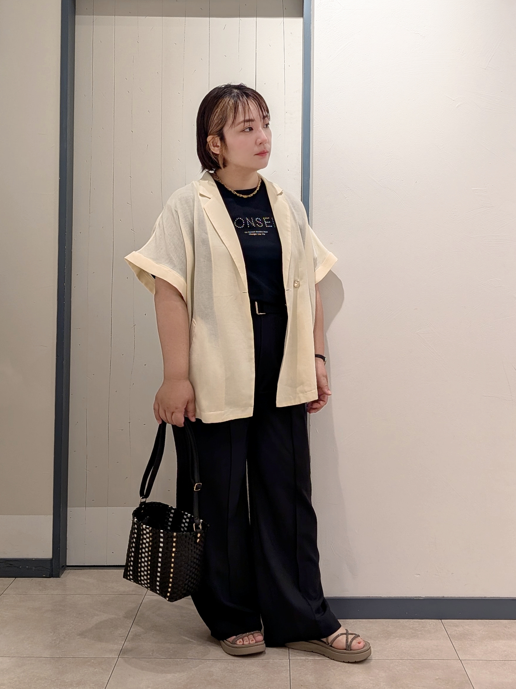 yukikaさんの「grove｜【洗濯機OK・ひんやり/SETUP可】シワになりにくいハーフスリーブジャケット」を使ったコーディネート