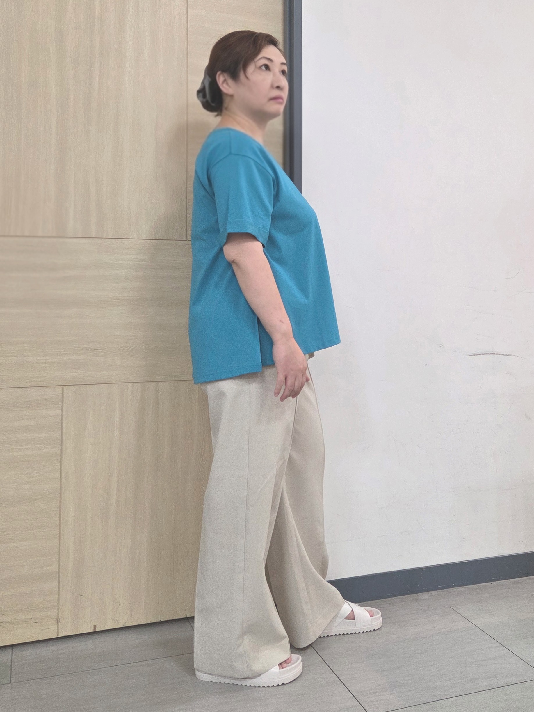 にゃみさんの「grove｜【遮熱／吸水速乾／接触冷感／UVカット】フレアシルエットTシャツ」を使ったコーディネート
