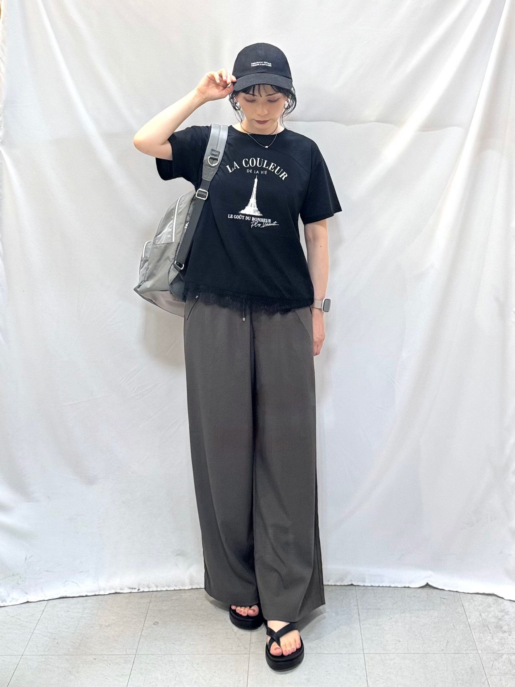 𝐇𝐢𝐫𝐨𝐦𝐢さんの「SHOO･LA･RUE｜【高レビュー/S-LL/洗濯機可/セットアップ可】着丈選べる 軽凛(かろりん) ひんやりフラップイー」を使ったコーディネート