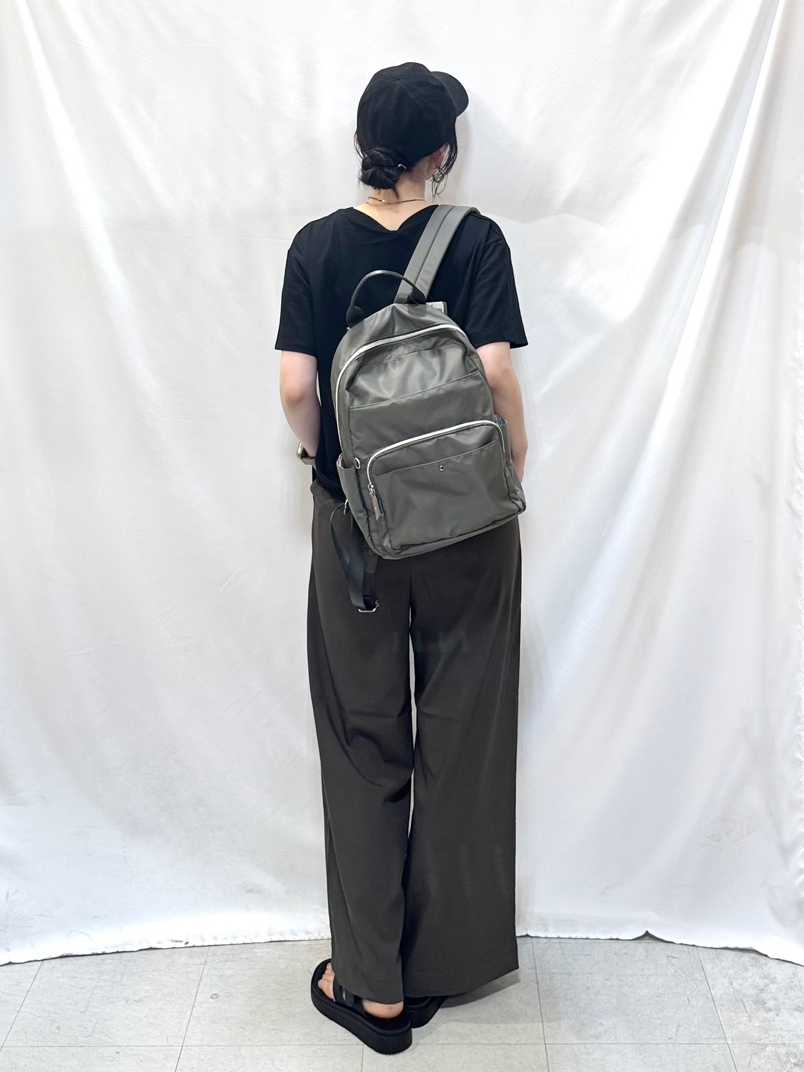 𝐇𝐢𝐫𝐨𝐦𝐢さんの「SHOO･LA･RUE｜【高レビュー/S-LL/洗濯機可/セットアップ可】着丈選べる 軽凛(かろりん) ひんやりフラップイー」を使ったコーディネート