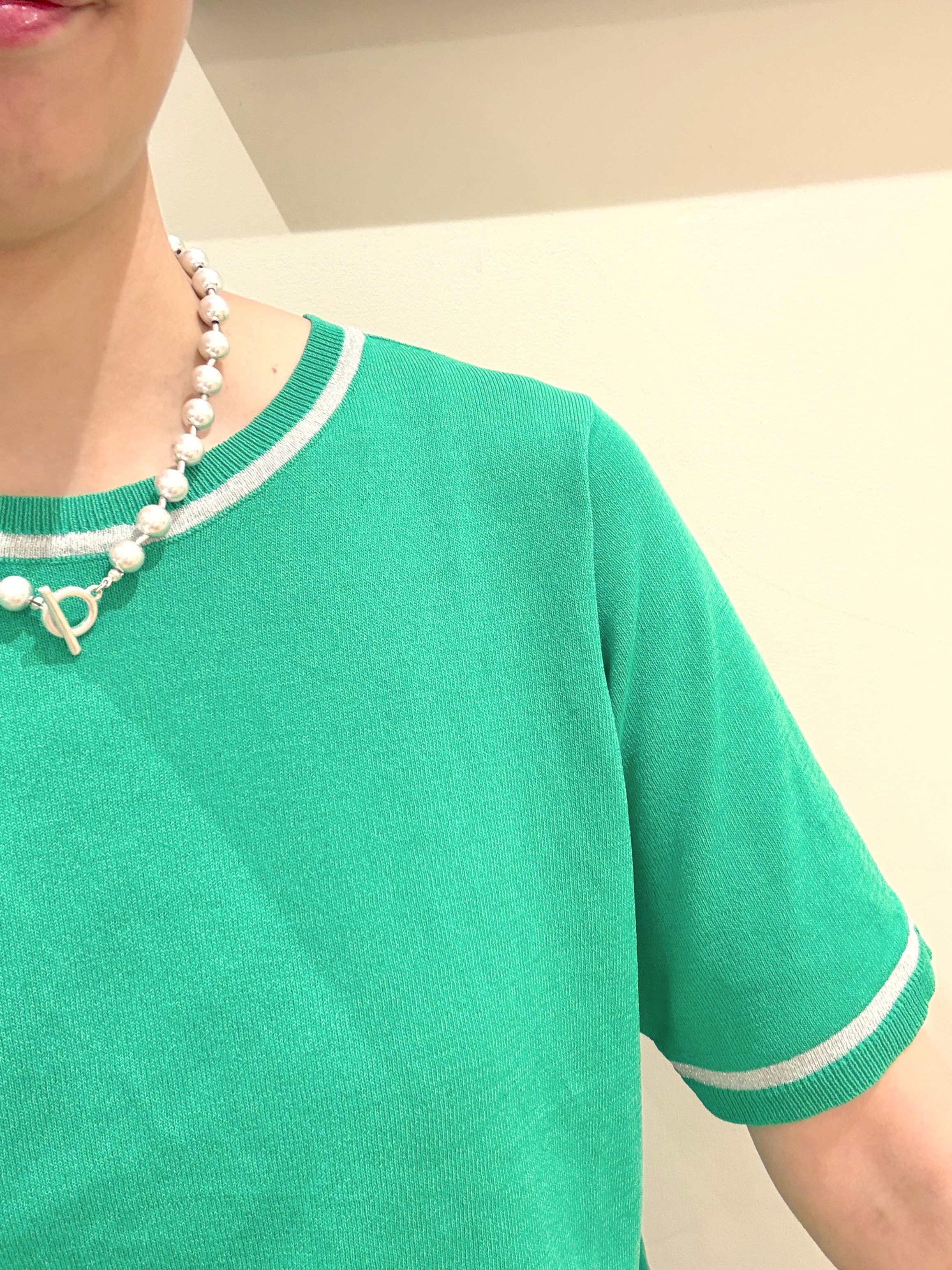 Ayumiさんの「SHOO･LA･RUE｜【S-LL/洗濯機可】1枚持っておくと安心 程よい透け感のシアーリブブルゾン」を使ったコーディネート