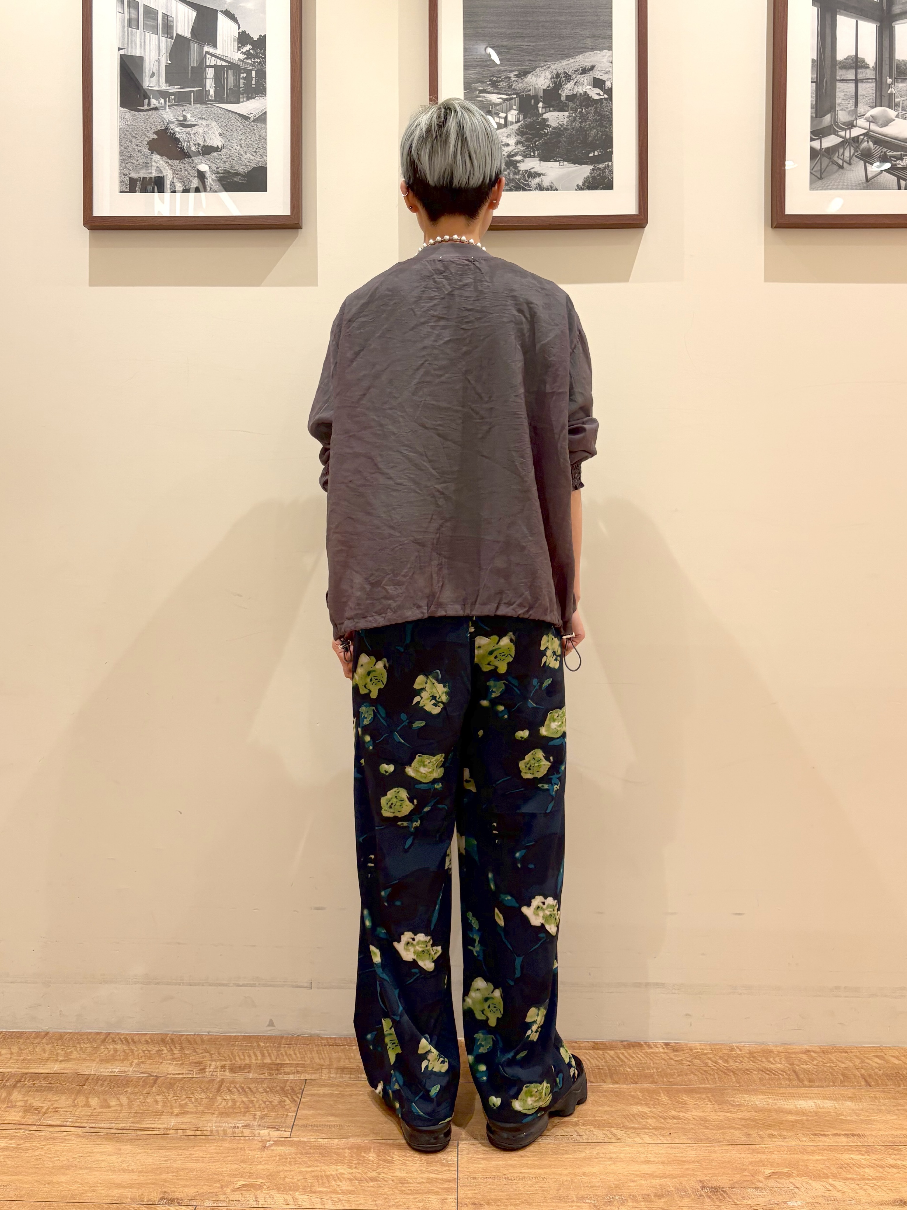 Ayumiさんの「SHOO･LA･RUE｜【S-LL/洗濯機可】1枚持っておくと安心 程よい透け感のシアーリブブルゾン」を使ったコーディネート