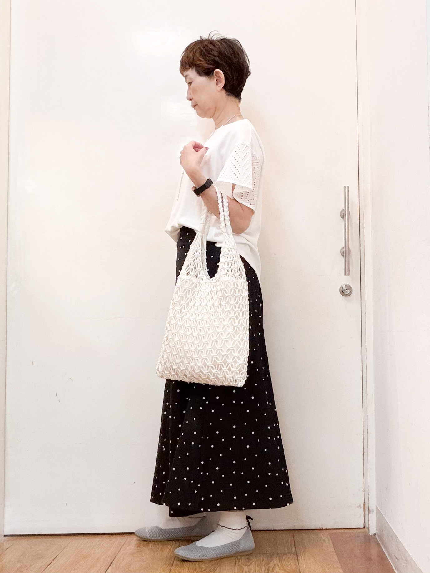 みぃさんの「SHOO･LA･RUE｜【汗じみ防止/ひんやり/S-LL】レースが華やか お袖フレアTシャツ」を使ったコーディネート