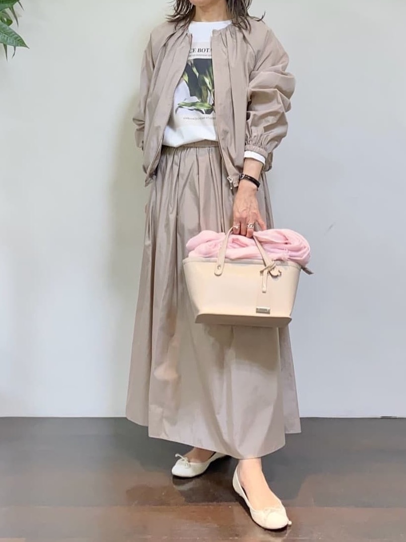 tomoさんの「UNTITLED｜【セットアップ可/はっ水】シャイニータイプライターブルゾン」を使ったコーディネート