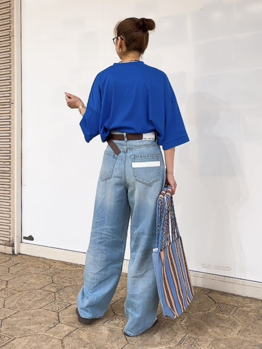 Yasucoさんの「Dessin｜【新色追加/体型カバー】美光沢カットソーボクシーシルエット」を使ったコーディネート