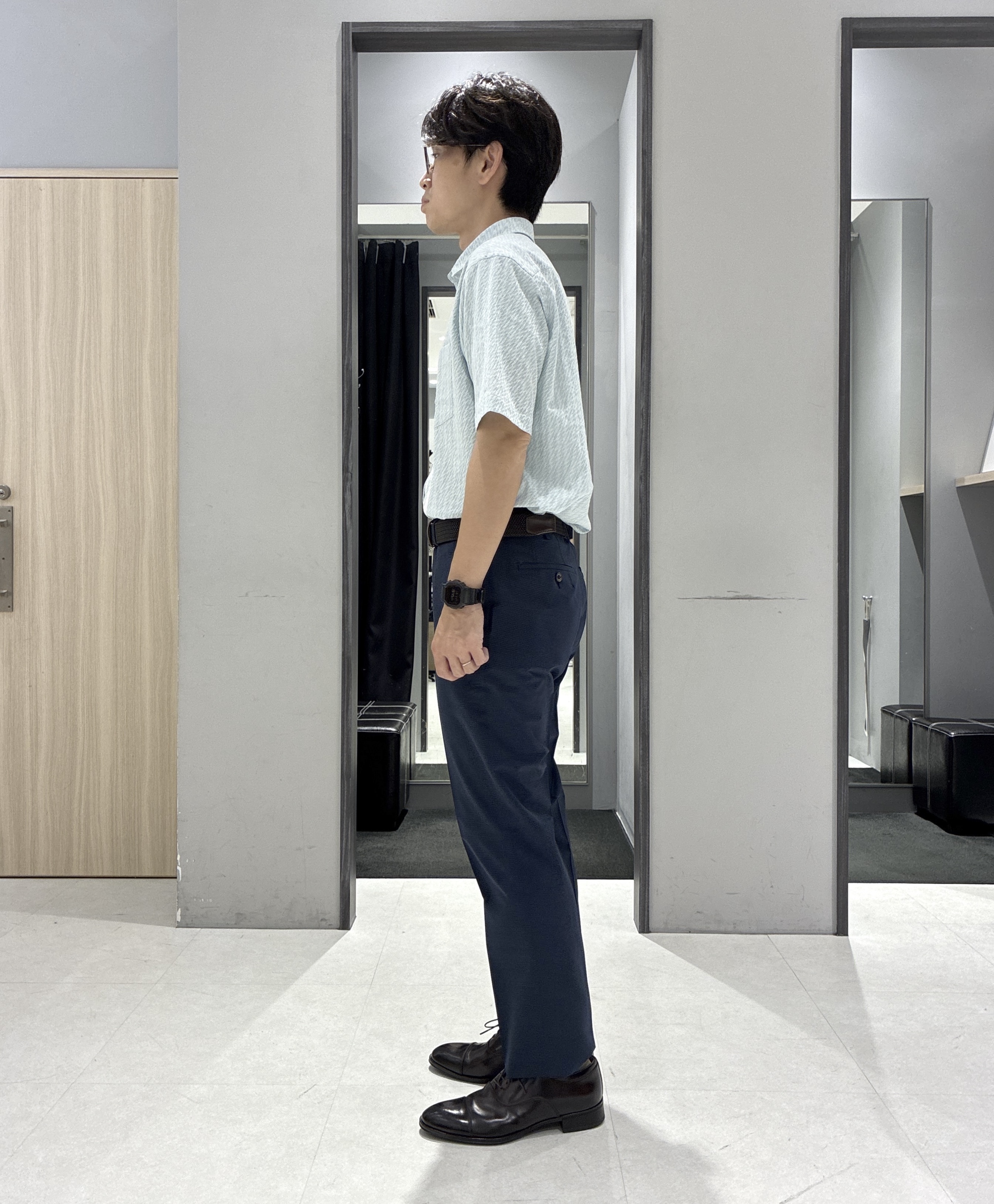 わいずみさんの「TAKEO KIKUCHI｜【抗菌防臭】COOL DOTS（R）ドビープリント ジャケット」を使ったコーディネート
