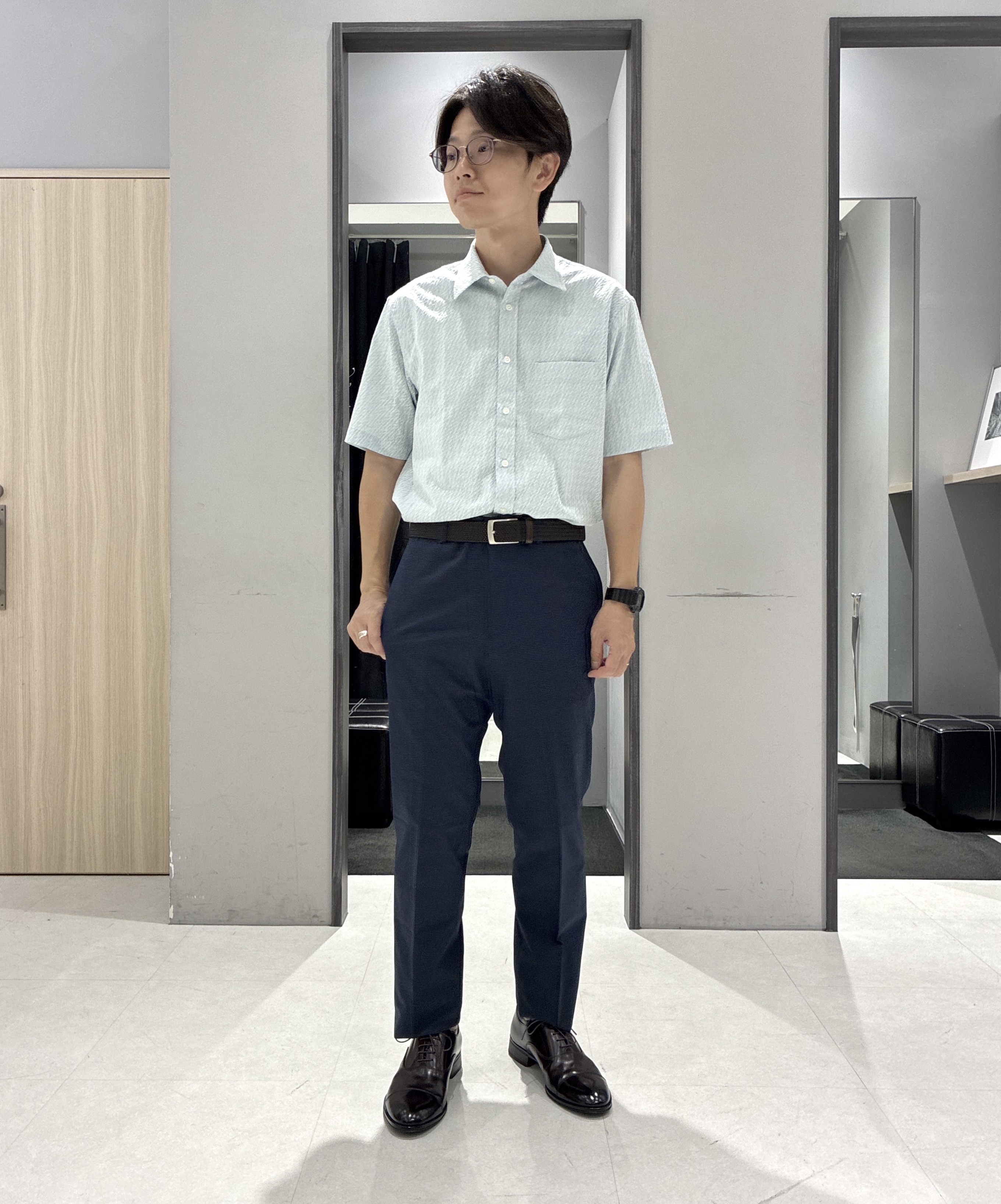 わいずみさんの「TAKEO KIKUCHI｜【抗菌防臭】COOL DOTS（R）ドビープリント ジャケット」を使ったコーディネート