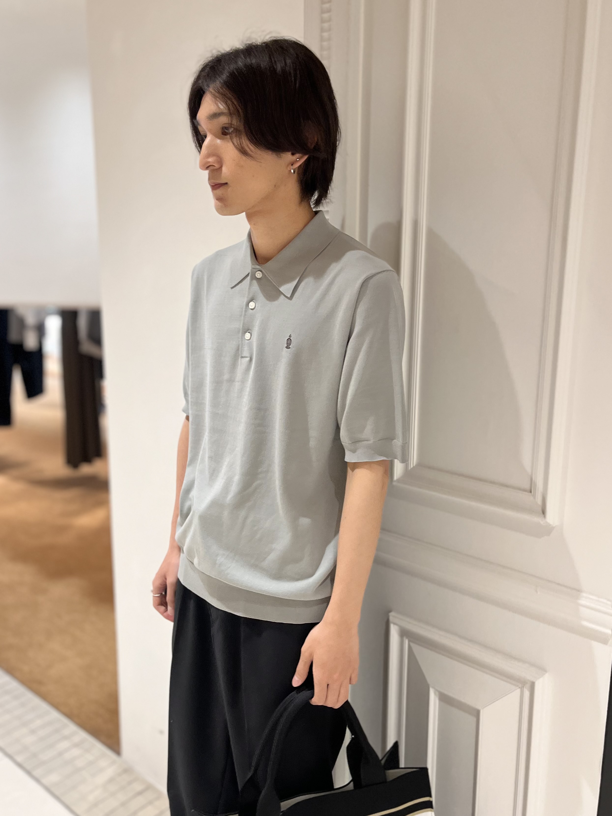 Watanabeさんの「DRESSTERIOR｜【ウォッシャブル】コットンシルク混 ニットポロシャツ」を使ったコーディネート