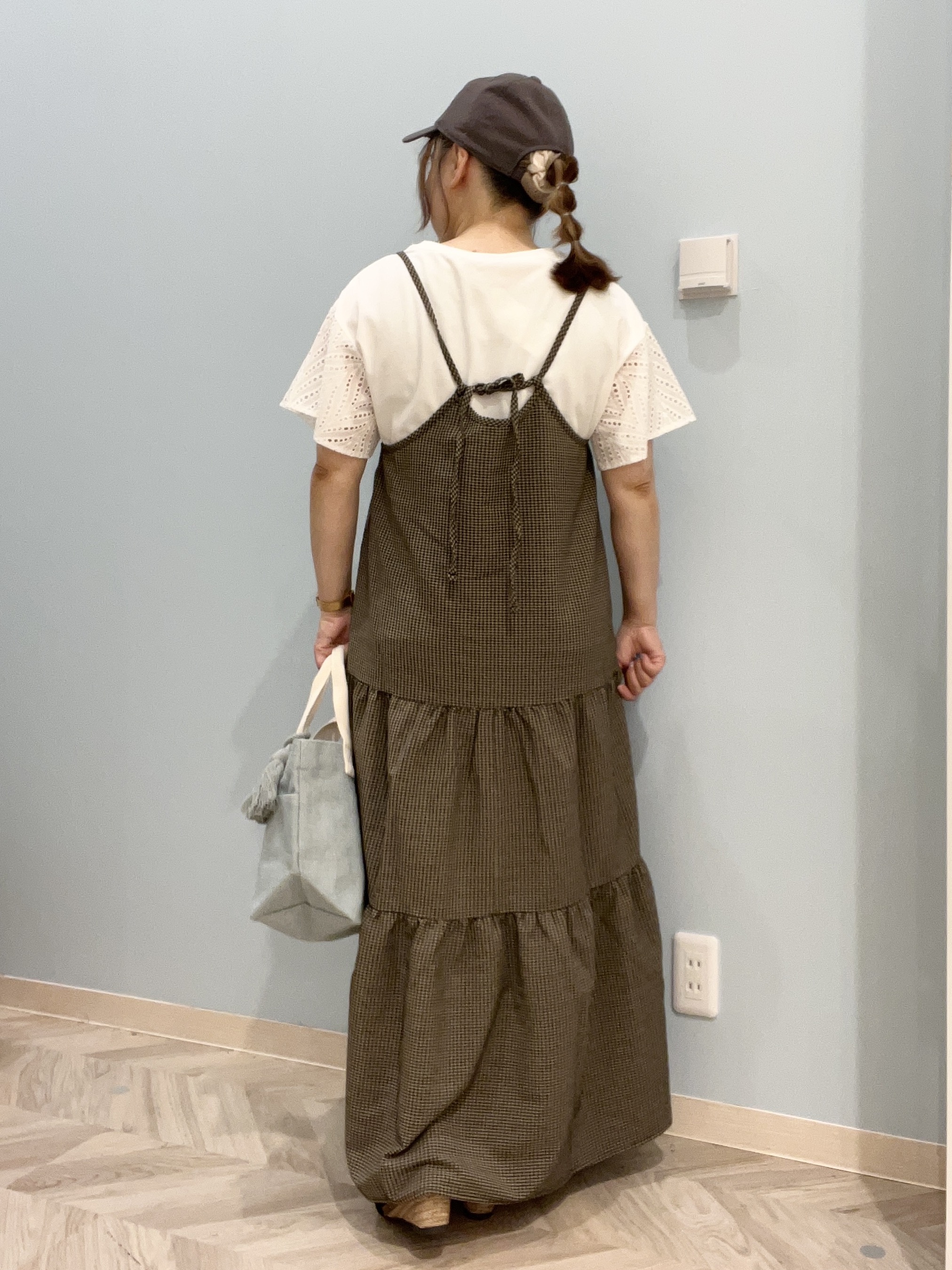 kitaさんの「SHOO･LA･RUE｜【汗じみ防止/ひんやり/S-LL】レースが華やか お袖フレアTシャツ」を使ったコーディネート