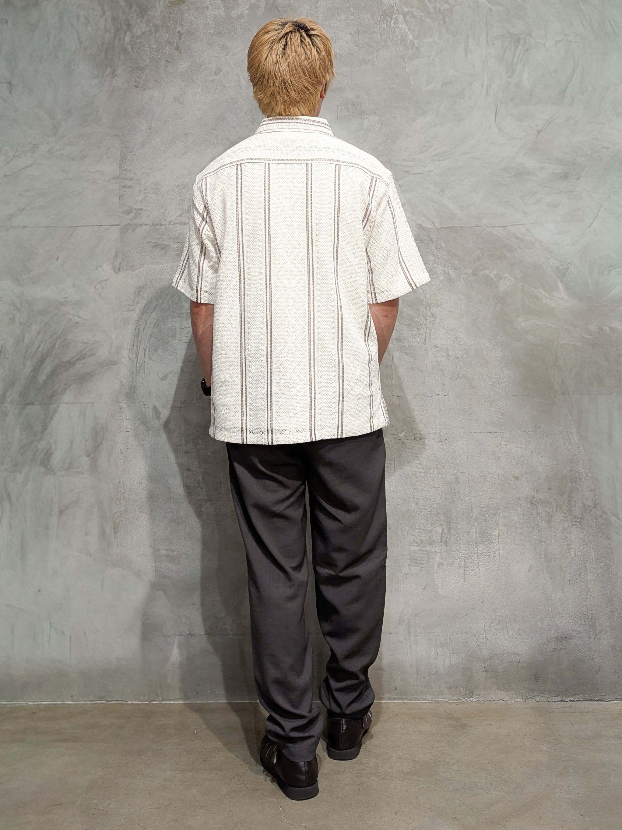 daiさんの「THE SHOP TK｜【2点セット】クラフトレース 半袖シャツ＋半袖Tシャツ」を使ったコーディネート
