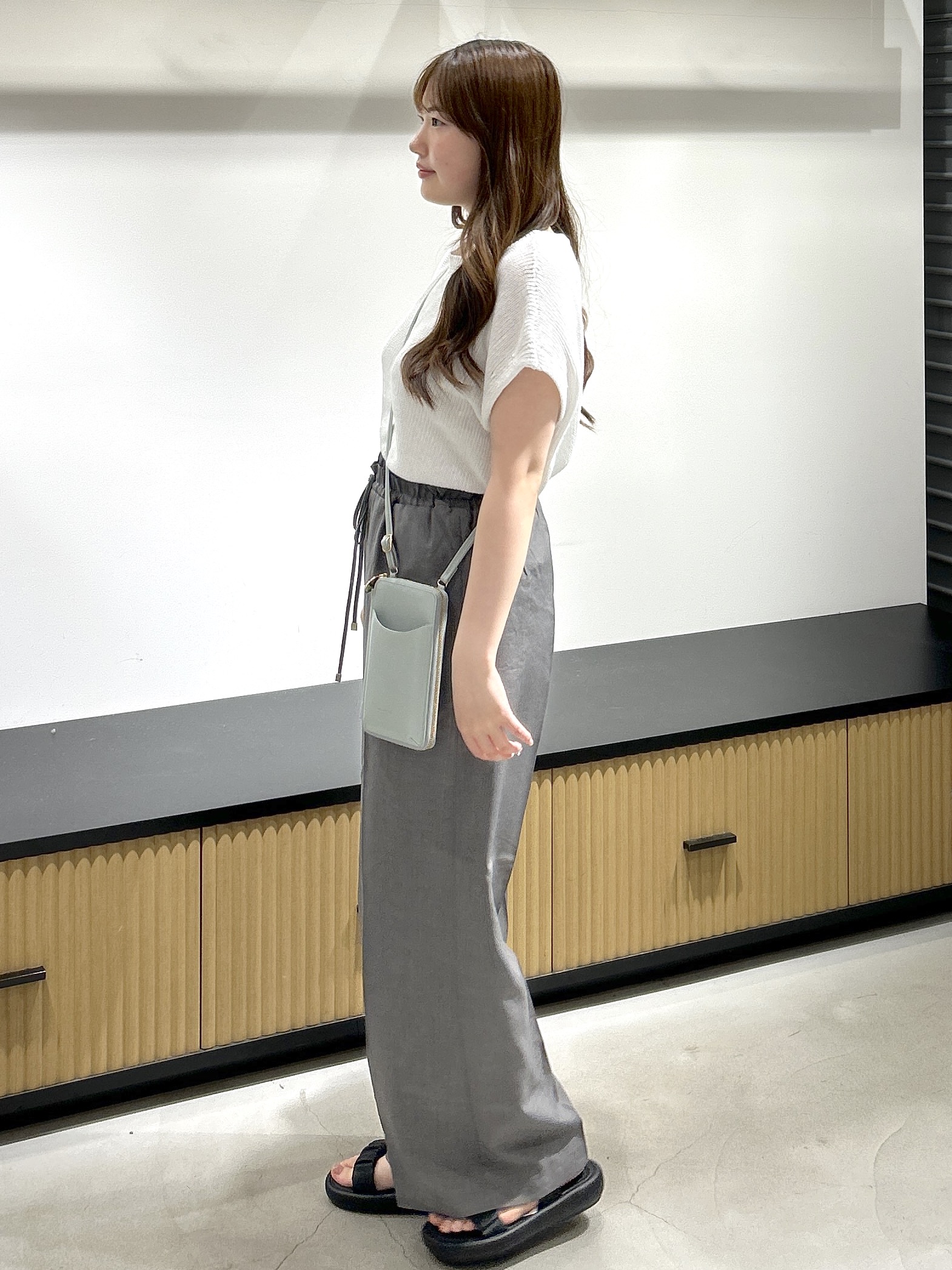 sayaさんの「OPAQUE.CLIP｜ラメメッシュ フレンチスリーブニット【洗濯機OK】」を使ったコーディネート