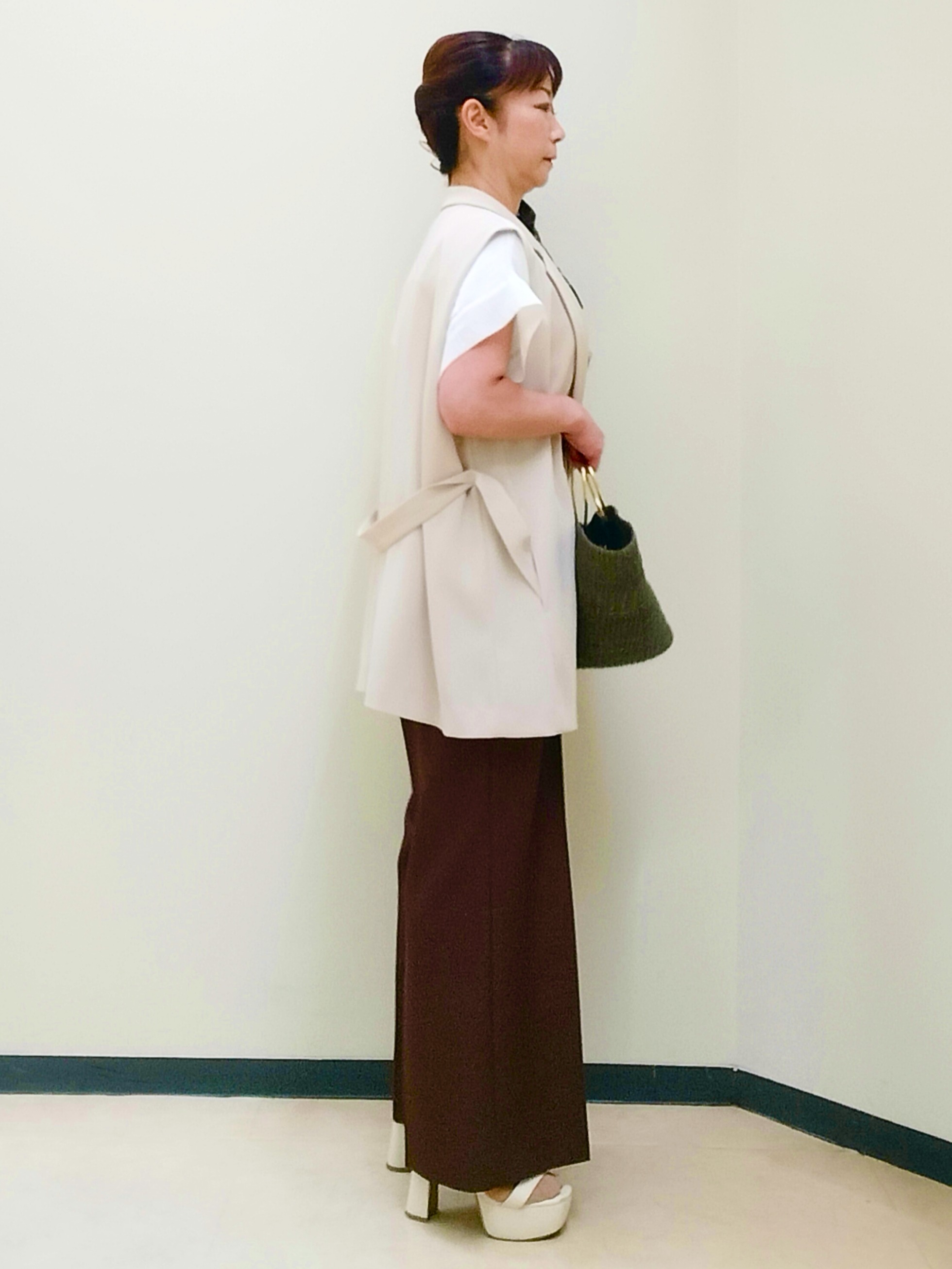 花さんの「Reflect｜ドビーストライプドルマンスリーブブラウス」を使ったコーディネート