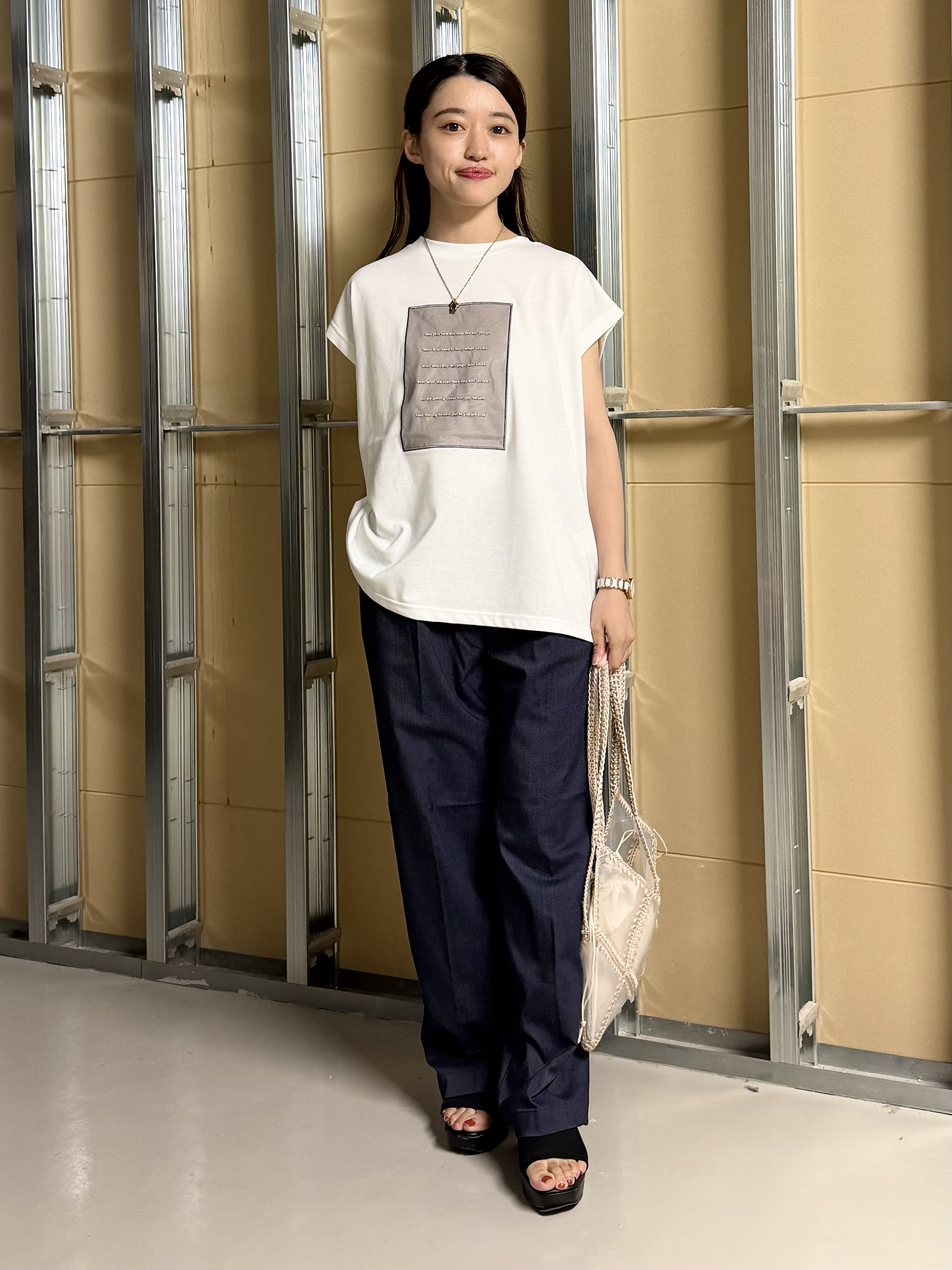 sahoさんの「THE SHOP TK｜オーガンジー刺繍Tシャツ」を使ったコーディネート