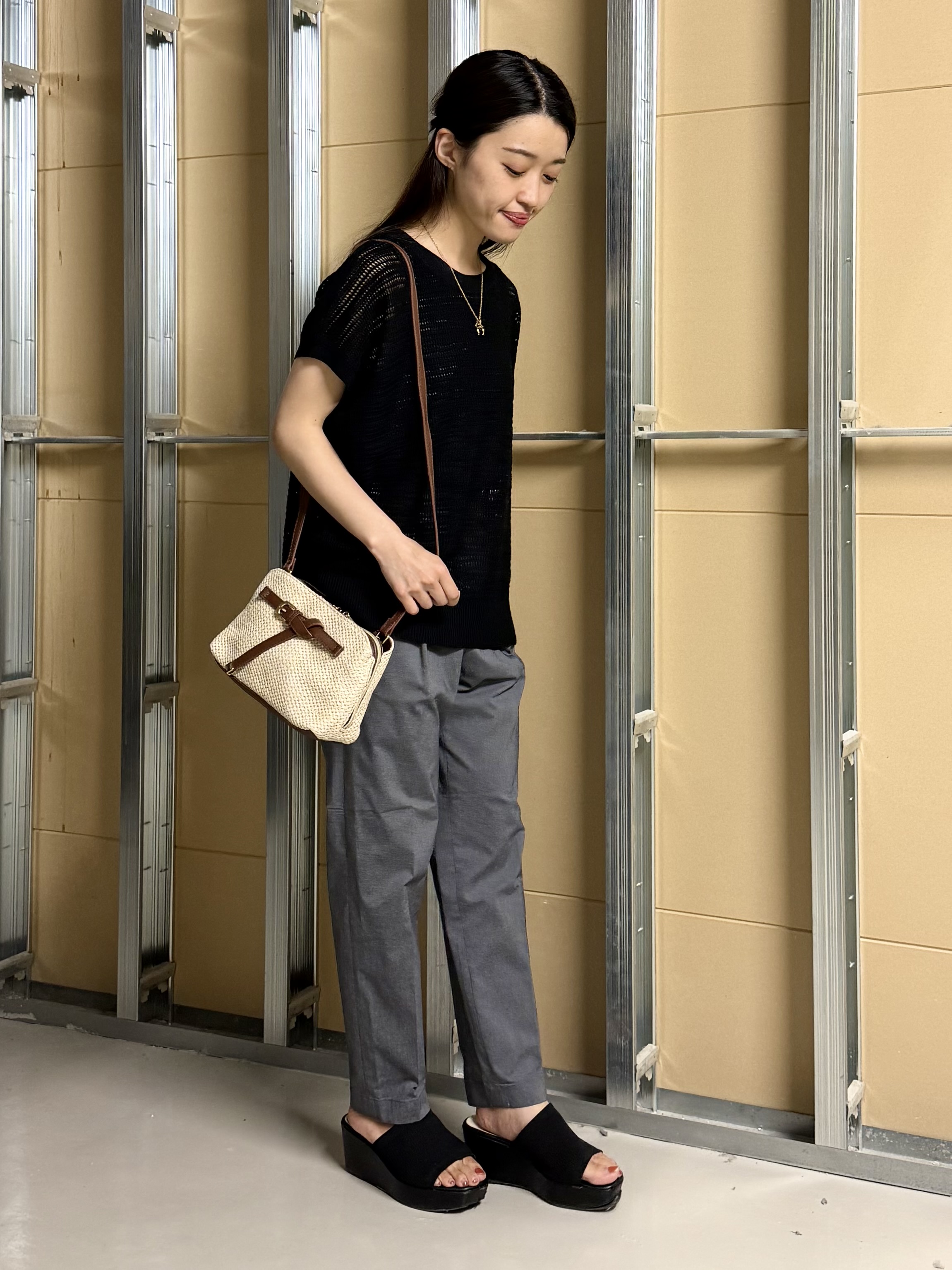 sahoさんの「THE SHOP TK｜【2点セット】メッシュニット+タンクトップ」を使ったコーディネート