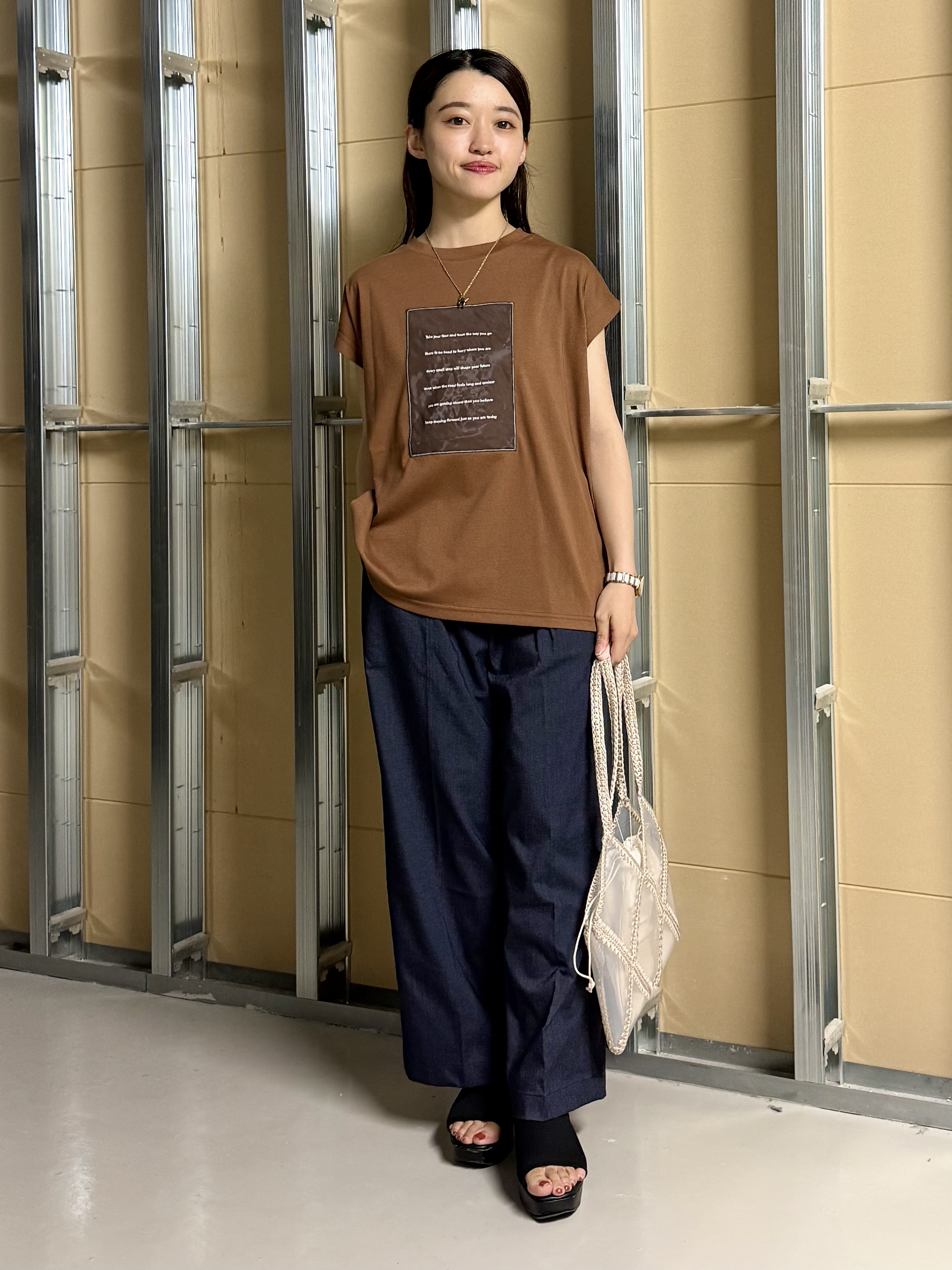 sahoさんの「THE SHOP TK｜オーガンジー刺繍Tシャツ」を使ったコーディネート