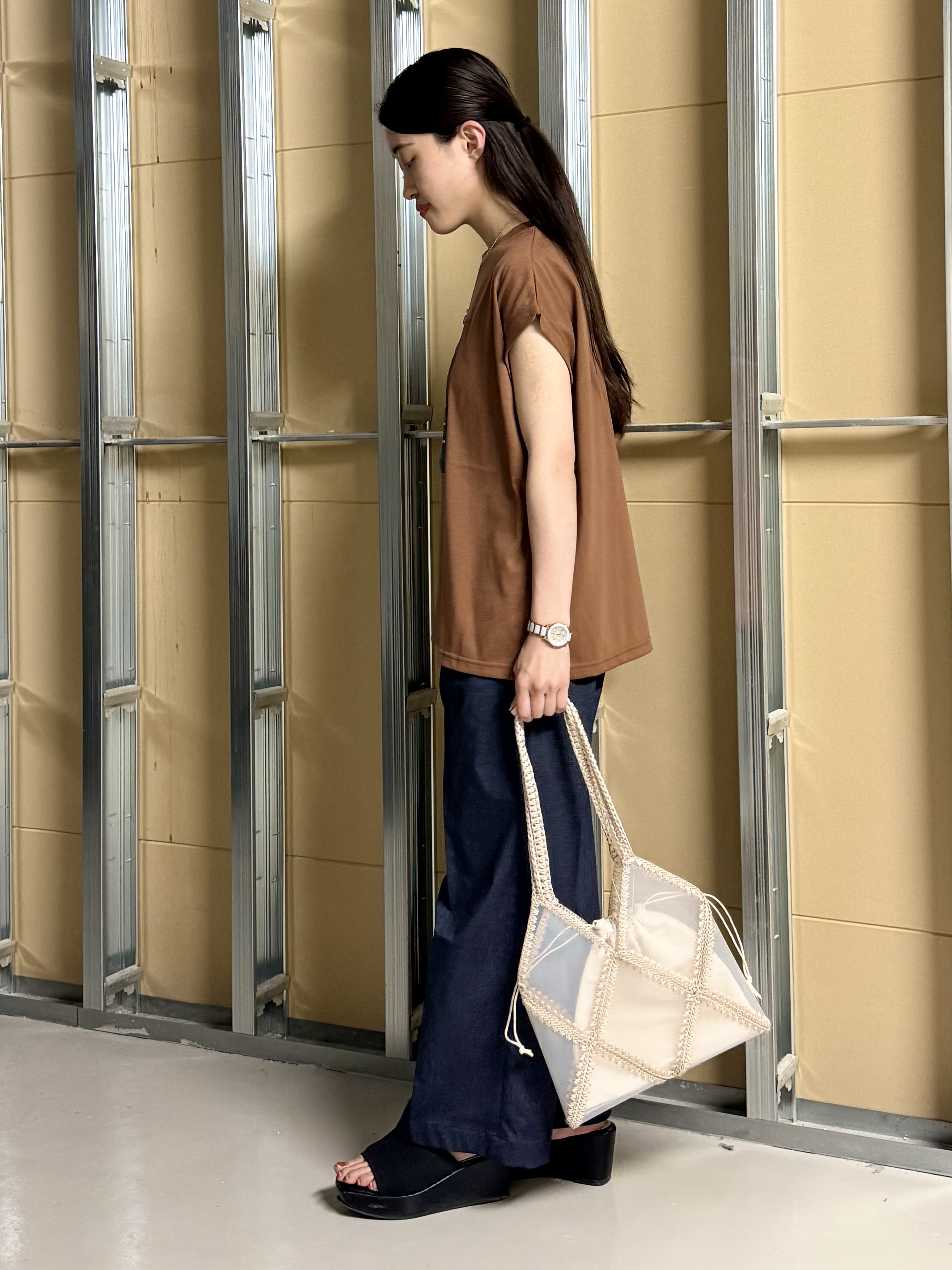sahoさんの「THE SHOP TK｜オーガンジー刺繍Tシャツ」を使ったコーディネート