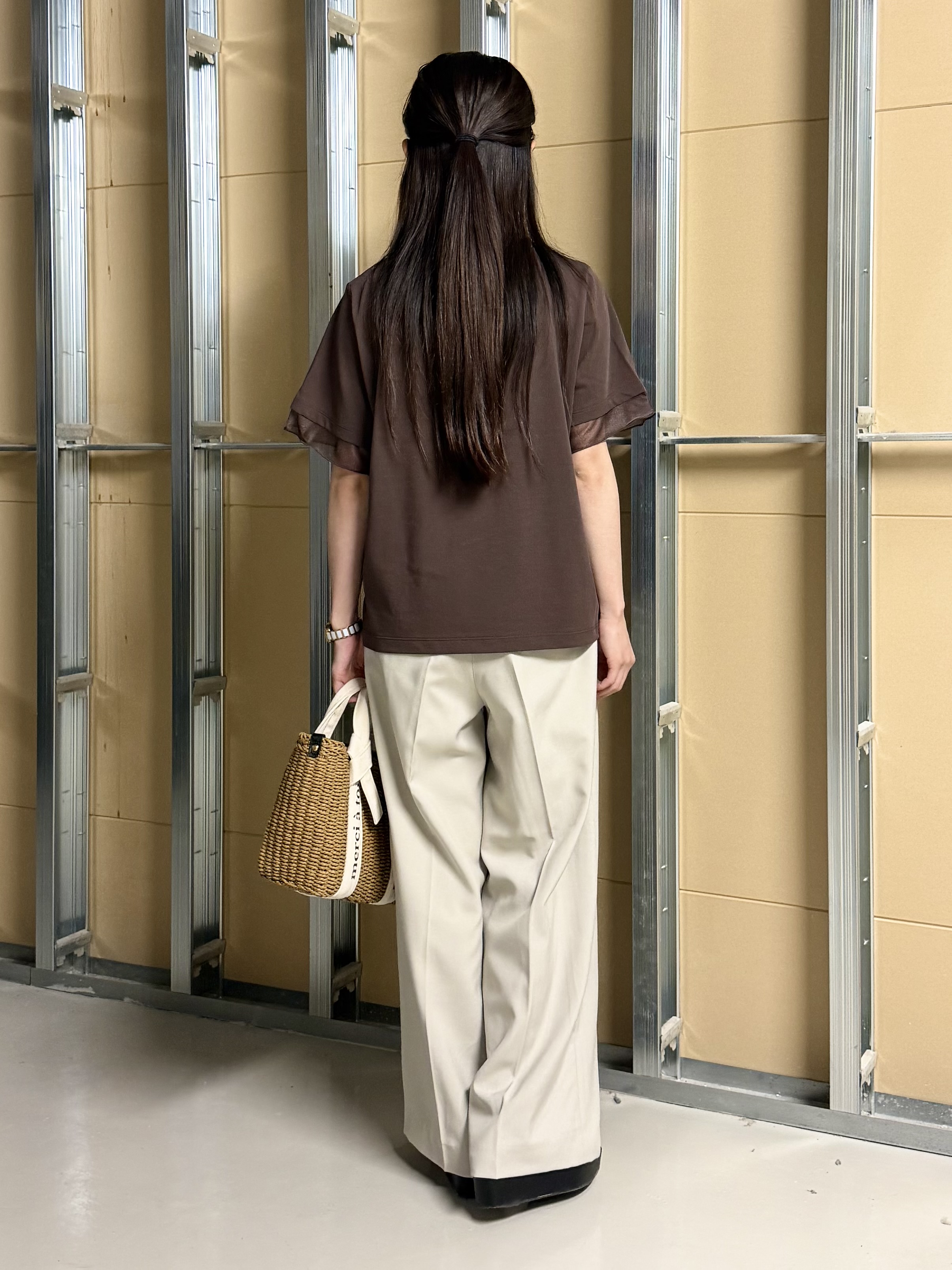 sahoさんの「THE SHOP TK｜【M-XL/ひんやり】上品な透け感 袖口シアーTシャツ」を使ったコーディネート