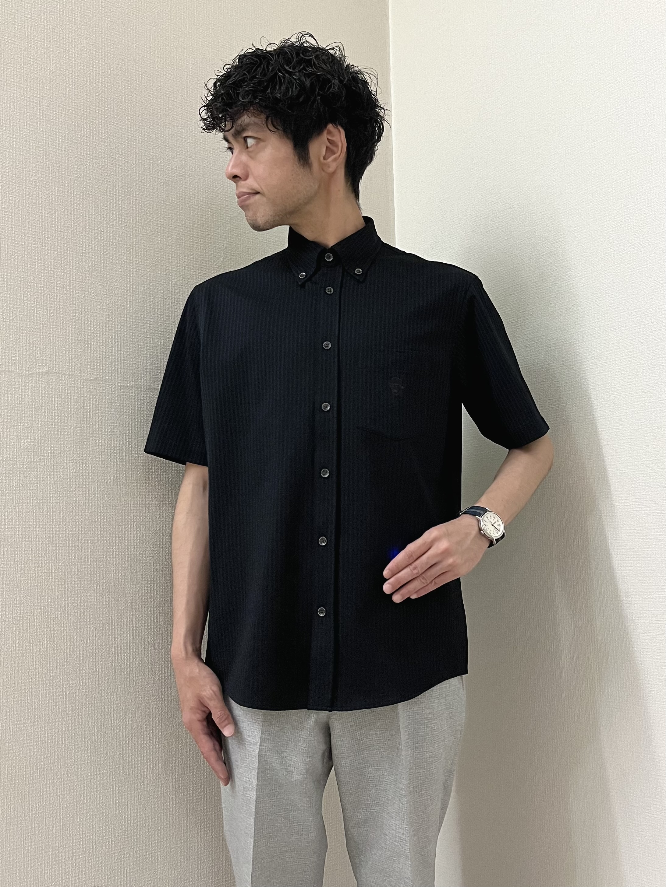 URAさんの「TAKEO KIKUCHI｜【抗菌防臭】COOL DOTS（R）ドビープリント ジャケット」を使ったコーディネート