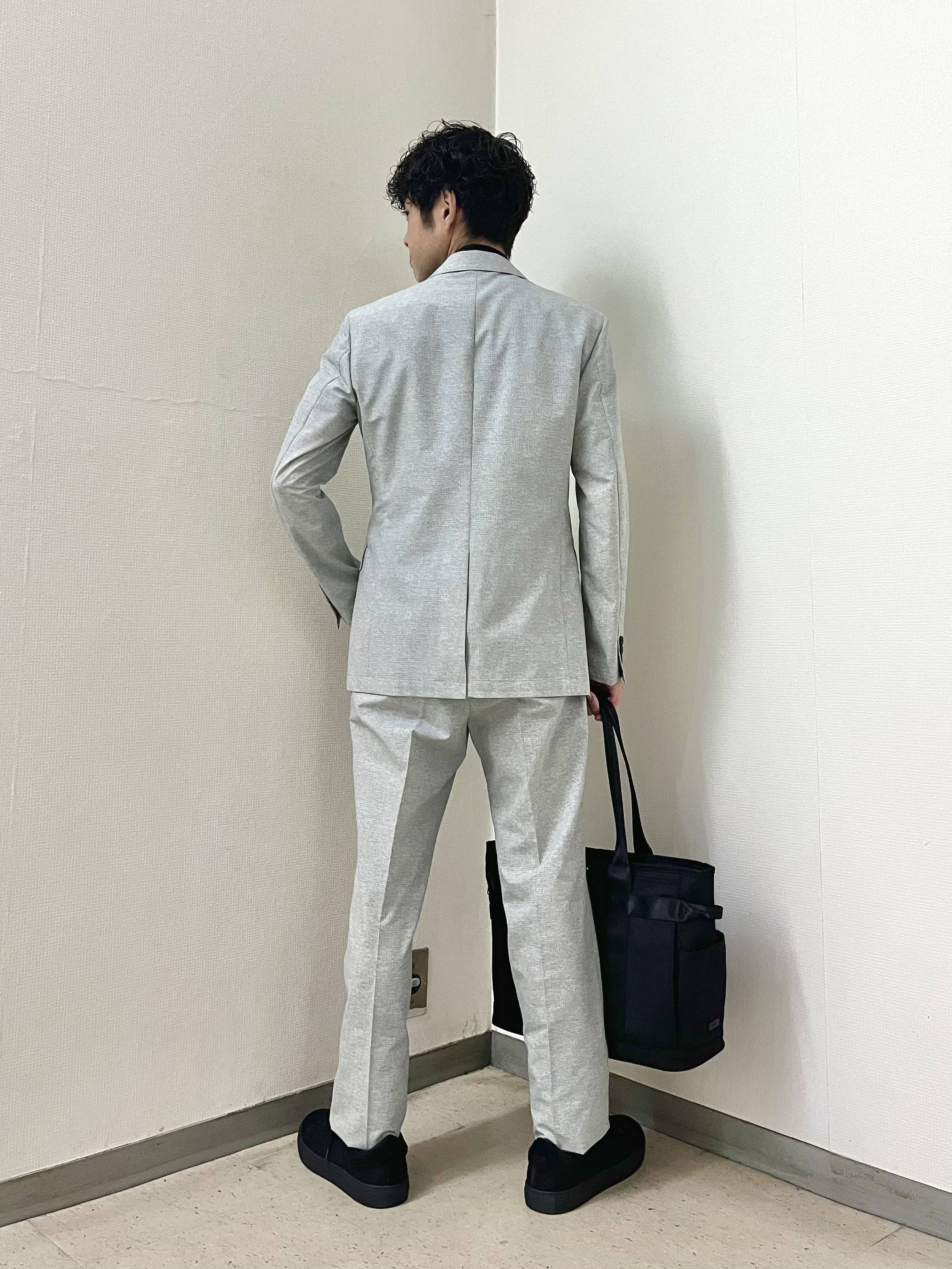 URAさんの「TAKEO KIKUCHI｜【抗菌防臭】COOL DOTS（R）ドビープリント ジャケット」を使ったコーディネート