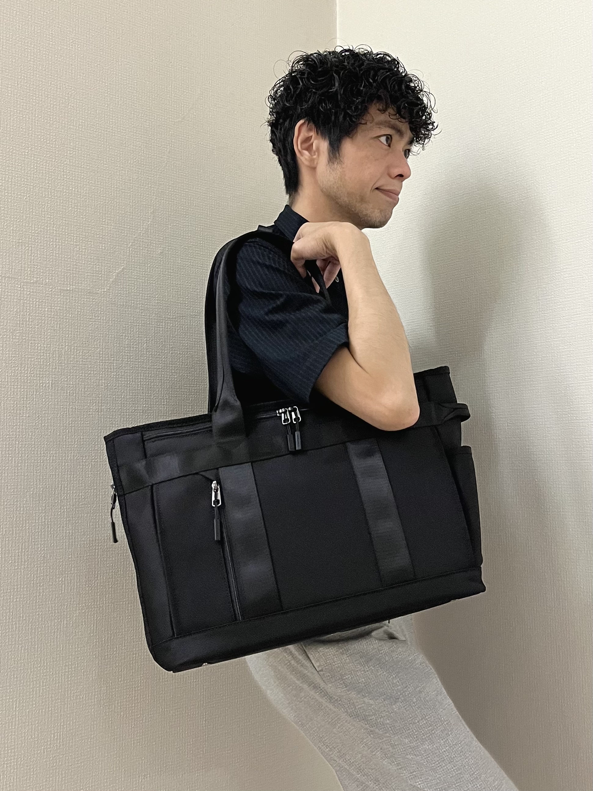 URAさんの「TAKEO KIKUCHI｜【接触冷感】ジャージストライプ シャツ」を使ったコーディネート