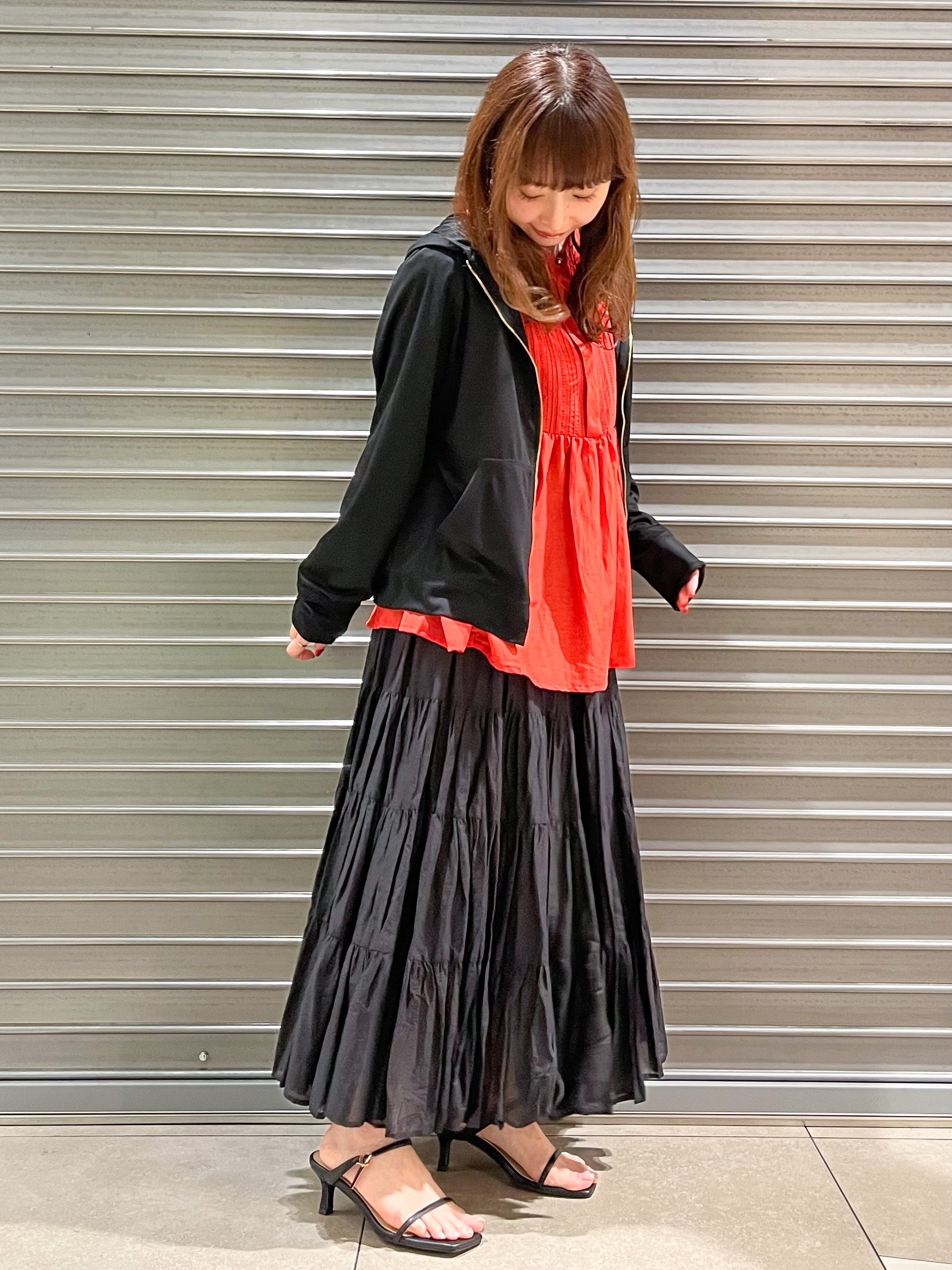 じゅんさんの「DRESSTERIOR｜【接触冷感/日除け対策】UVカット サマーライトパーカー」を使ったコーディネート