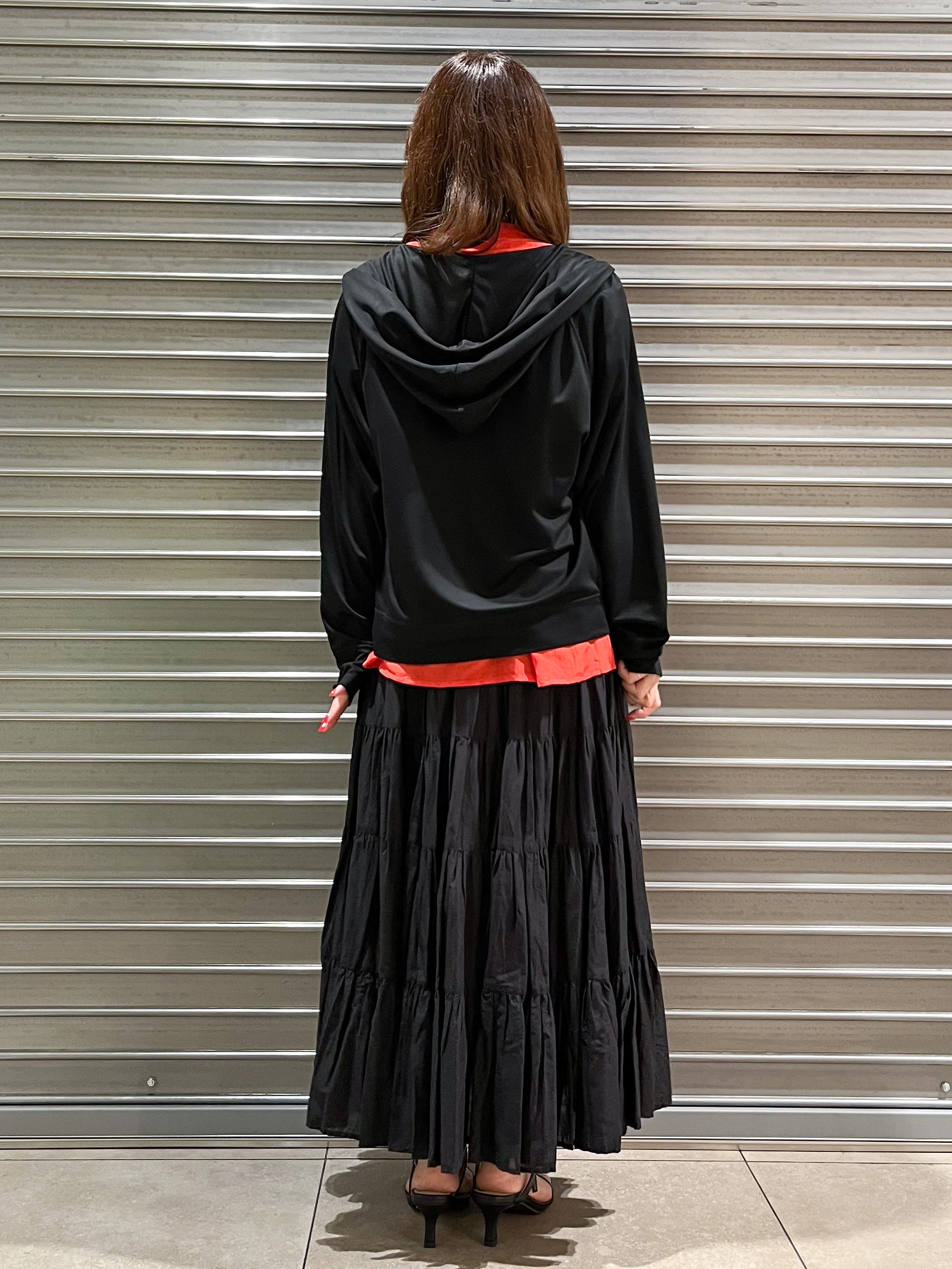 じゅんさんの「DRESSTERIOR｜【接触冷感/日除け対策】UVカット サマーライトパーカー」を使ったコーディネート