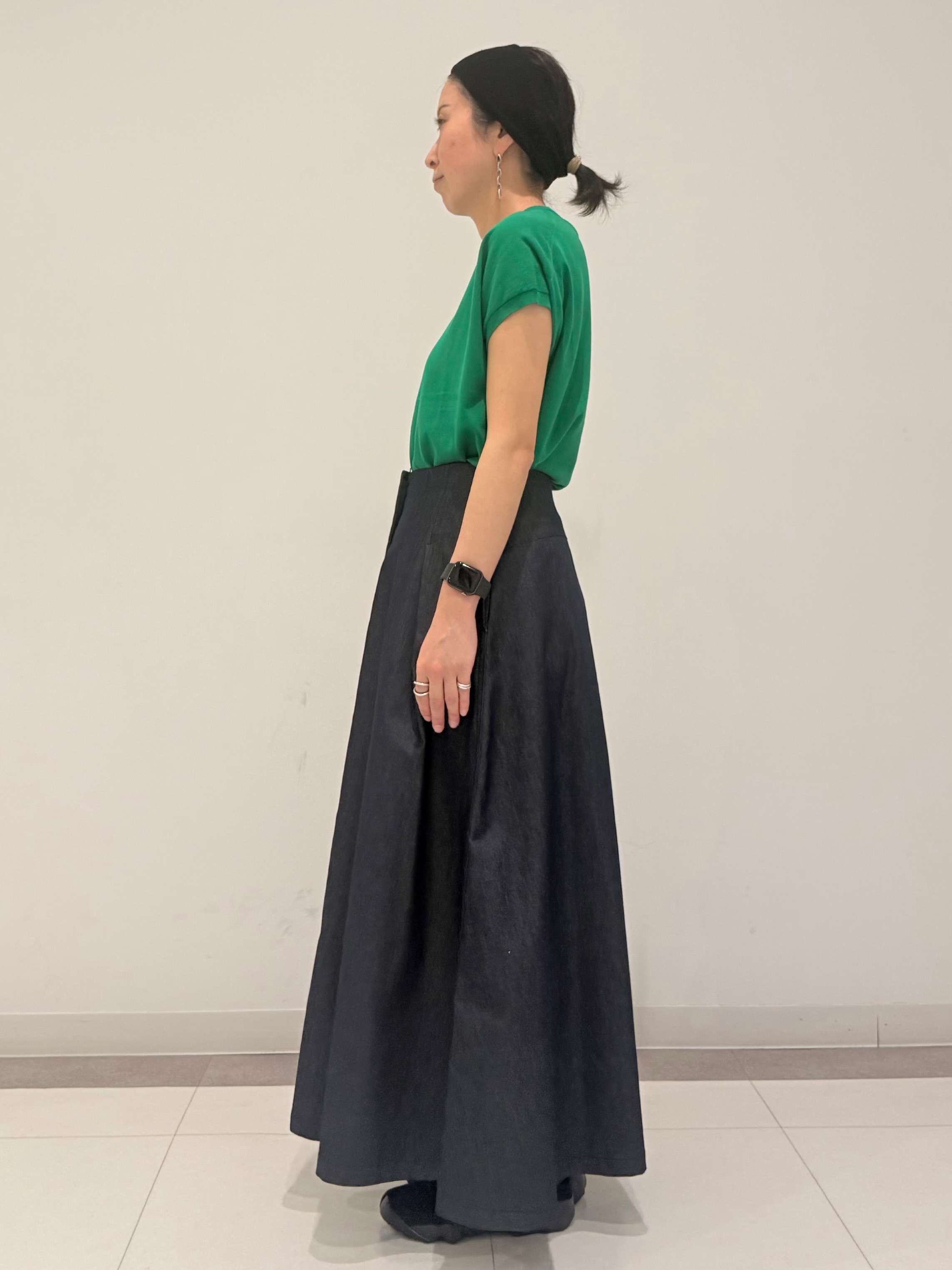 MIYAKAWAさんの「DRESSTERIOR｜【ウォッシャブル】コットンシルクフレンチスリーブニット」を使ったコーディネート