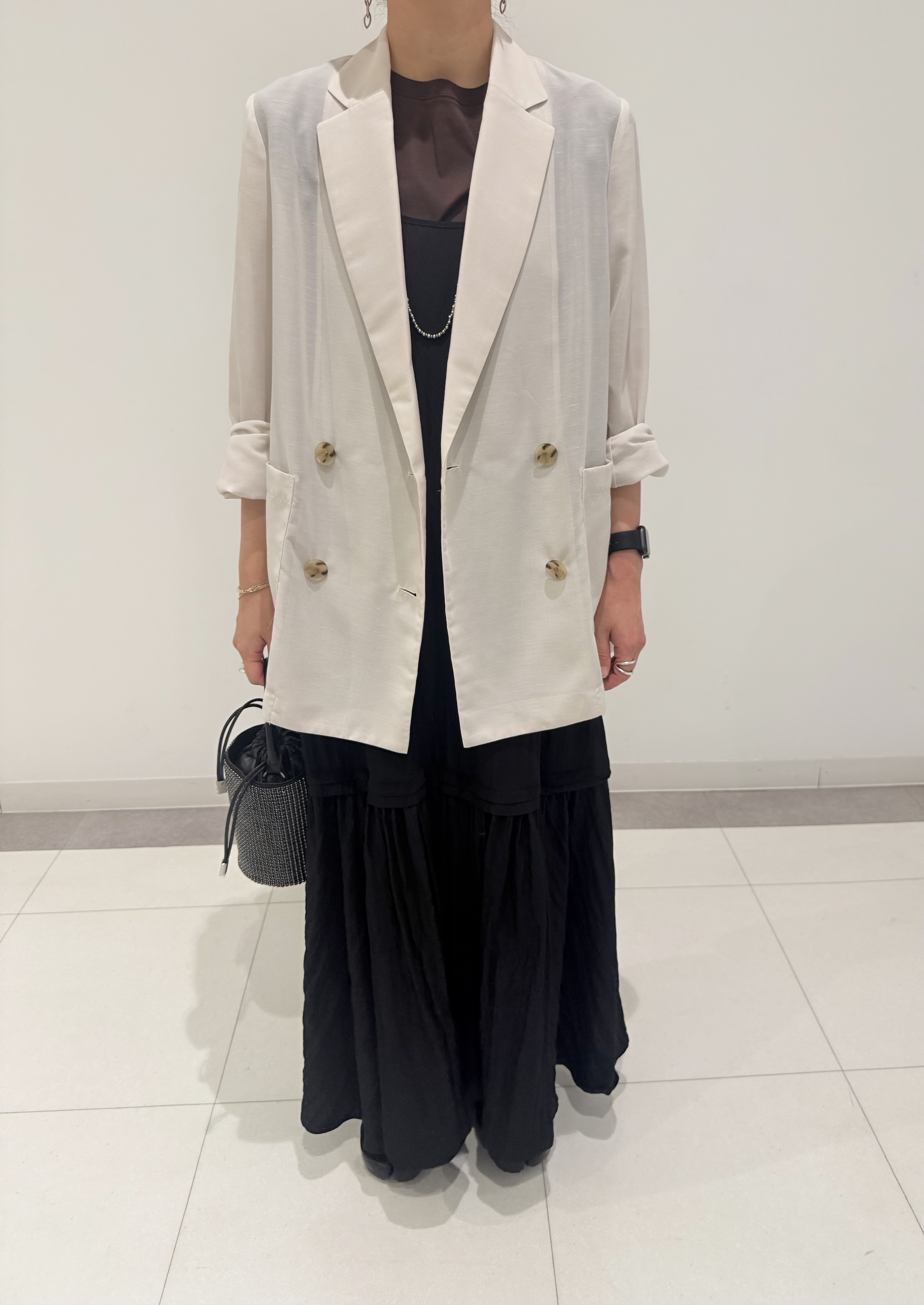 MIYAKAWAさんの「DRESSTERIOR｜【接触冷感／抗菌防臭／消臭】アイスクリアコットンフレンチスリーブT」を使ったコーディネート