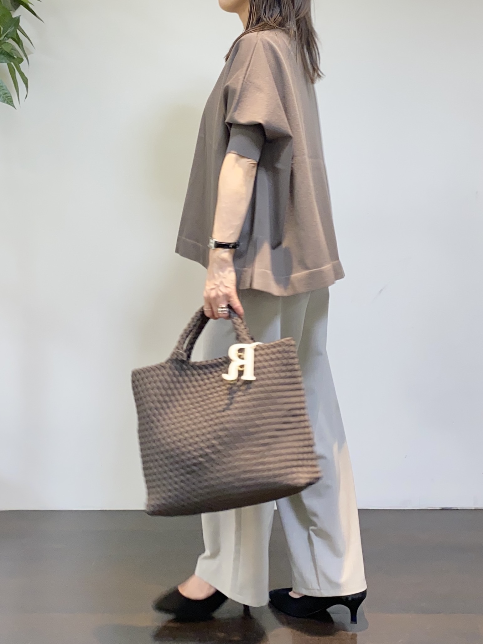 tomoさんの「UNTITLED｜【シワになりにくい/セットアップ可/接触冷感】ハーフスリーブジャケット」を使ったコーディネート