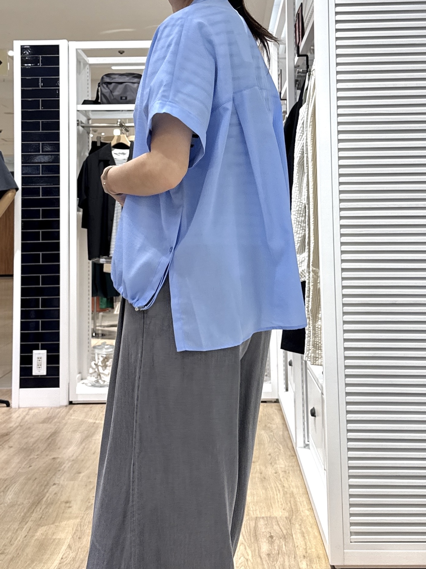 Junさんの「Dessin｜テンセルデニム タックワイドパンツ」を使ったコーディネート