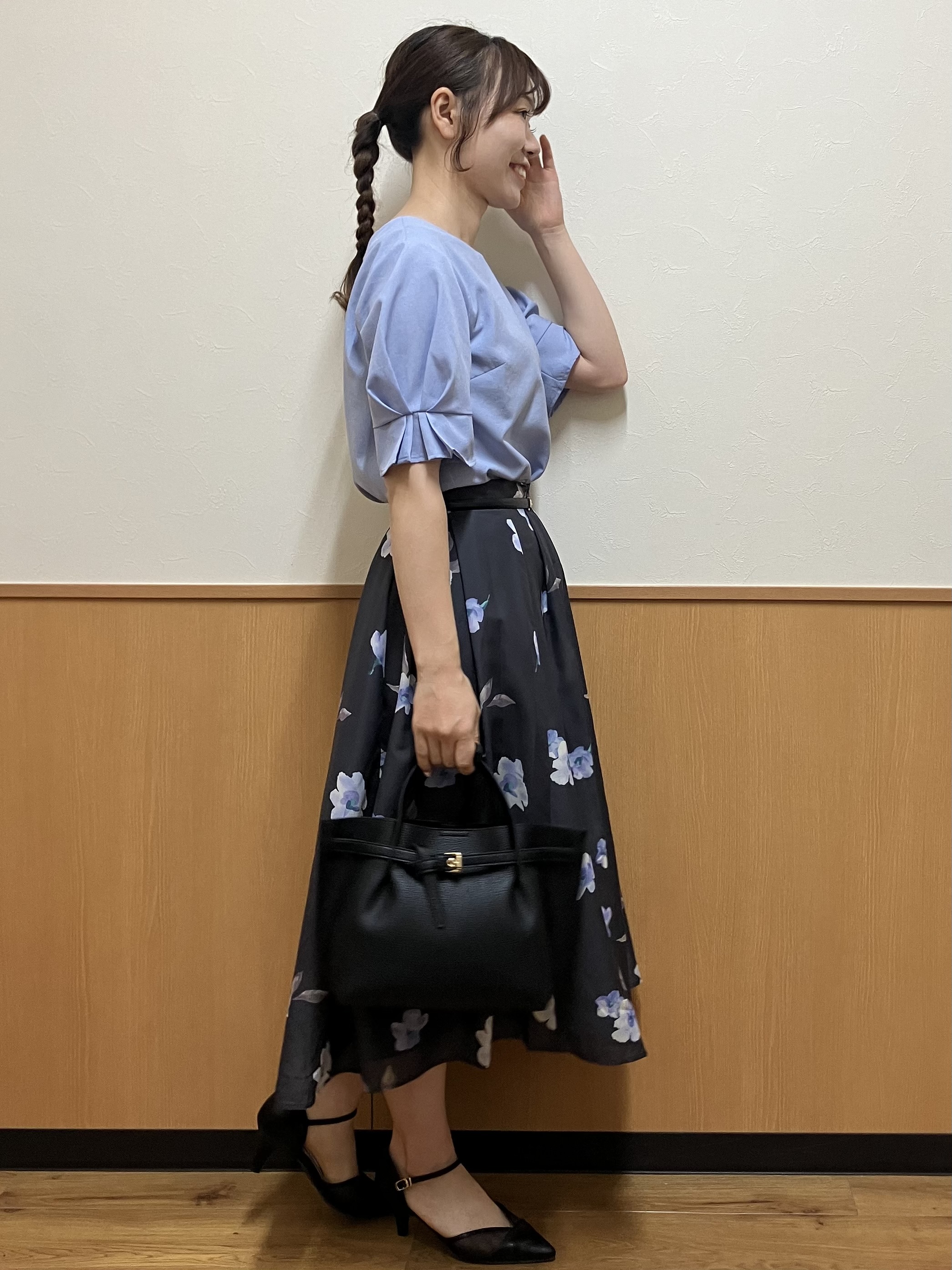 MAYUKIさんの「index｜【接触冷感】タックパフスリーブブラウス《吸水速乾／防シワ／洗濯機OK／XS～3L／6col》」を使ったコーディネート