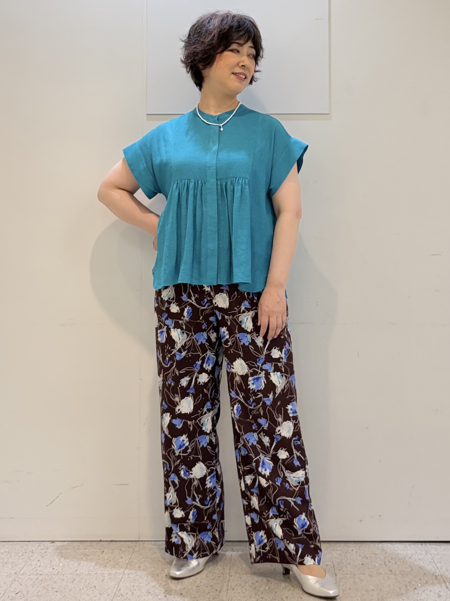 ヤスコさんの「Reflect｜【SS-4Lサイズ／接触冷感／シワになりにくい】リラクシーテーラードジャケット」を使ったコーディネート