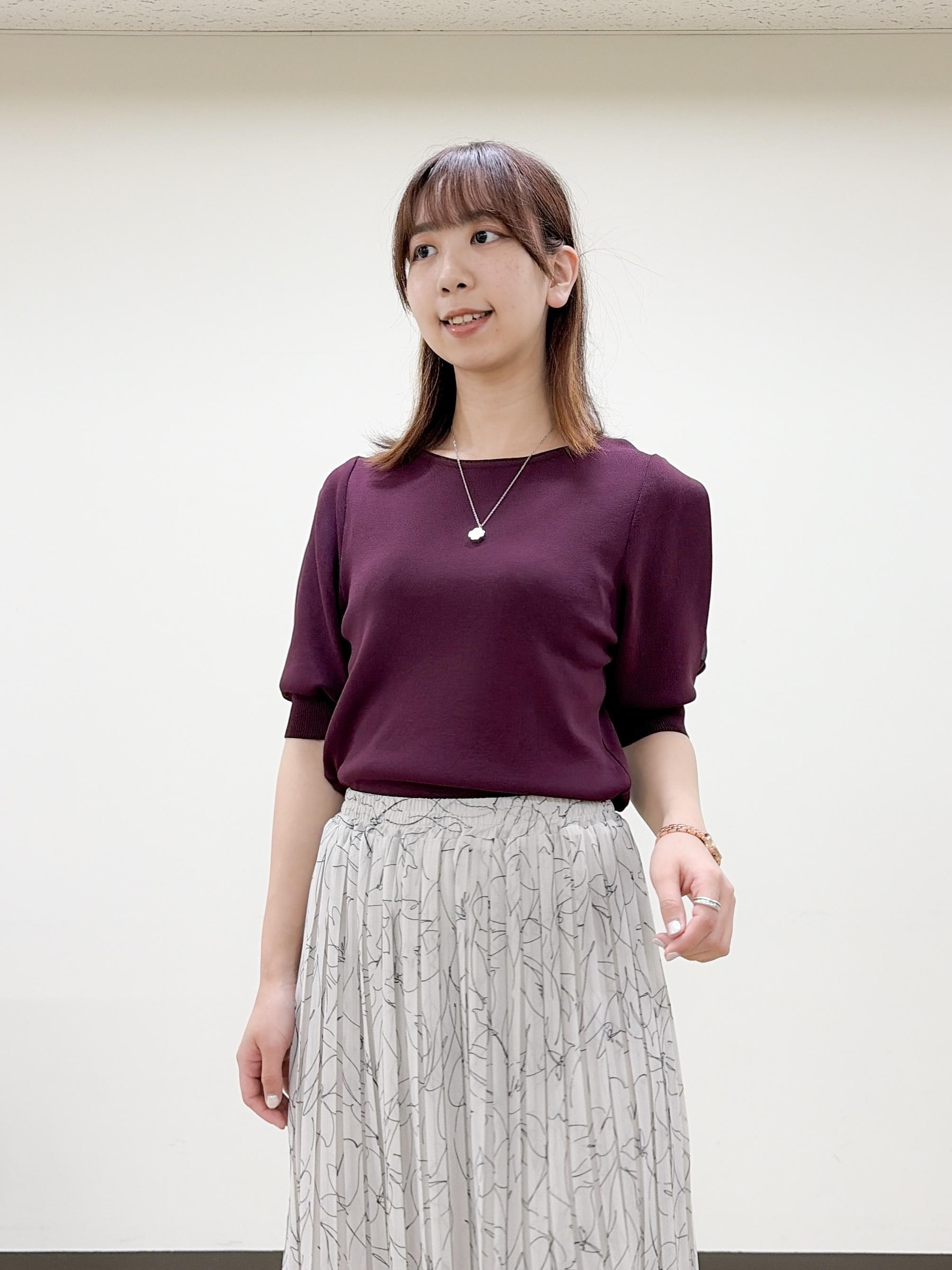 yurinaさんの「index｜【接触冷感】クールタッチラップスリーブニット《UVケア／洗濯機OK／XS～3L／9col》」を使ったコーディネート