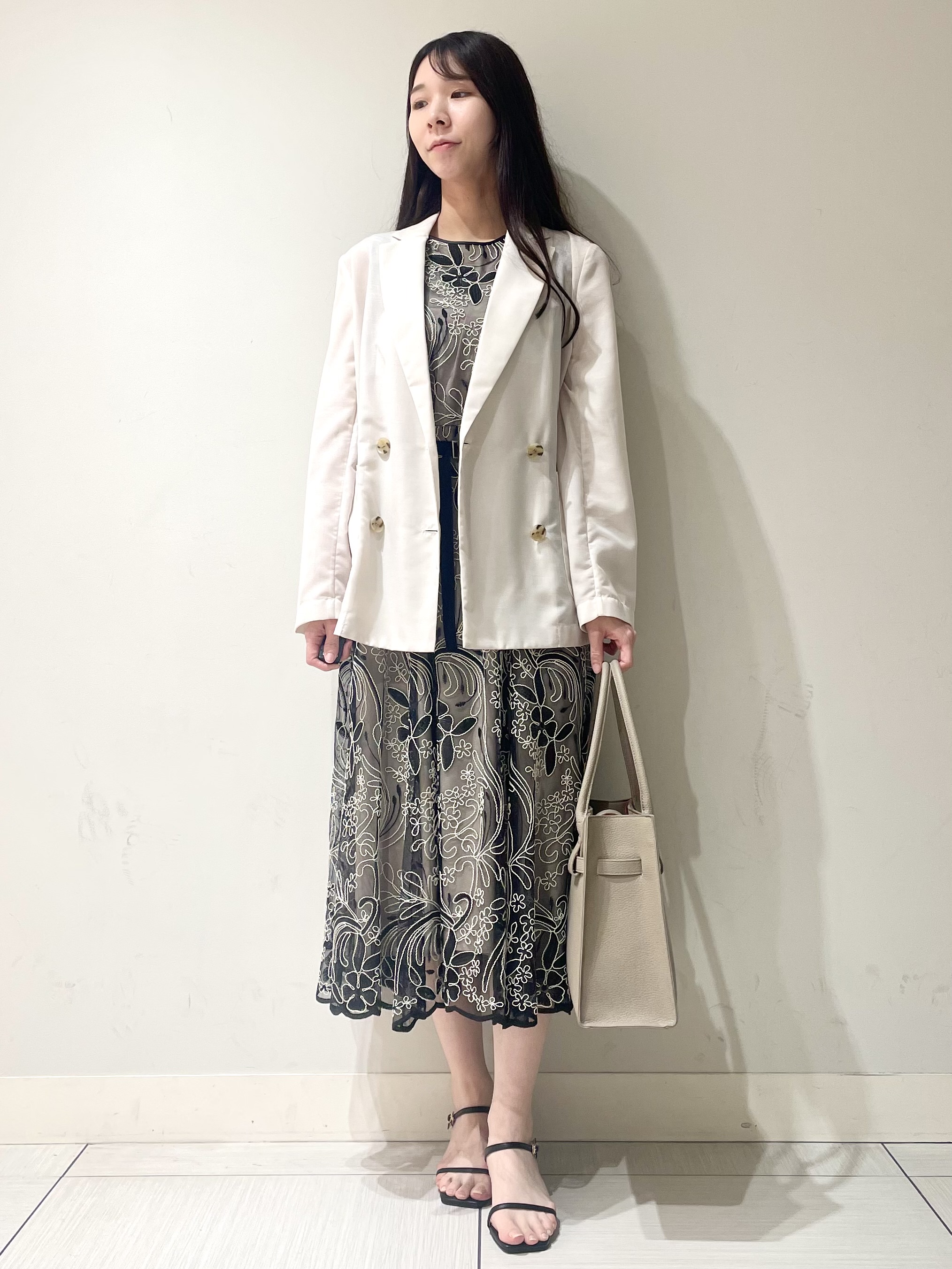 ことさんの「DRESSTERIOR｜シアーコードレース ドレス」を使ったコーディネート