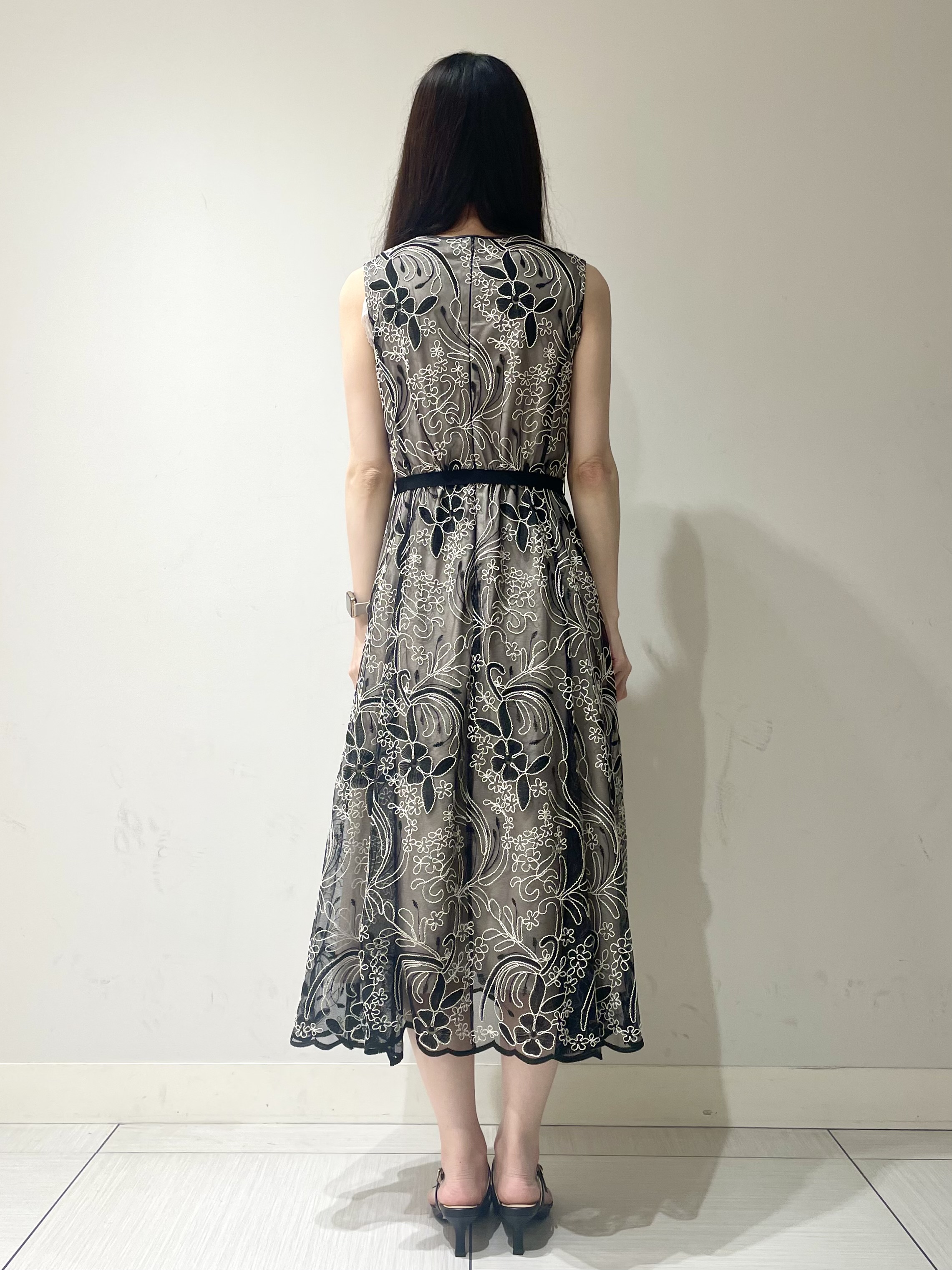ことさんの「DRESSTERIOR｜シアーコードレース ドレス」を使ったコーディネート
