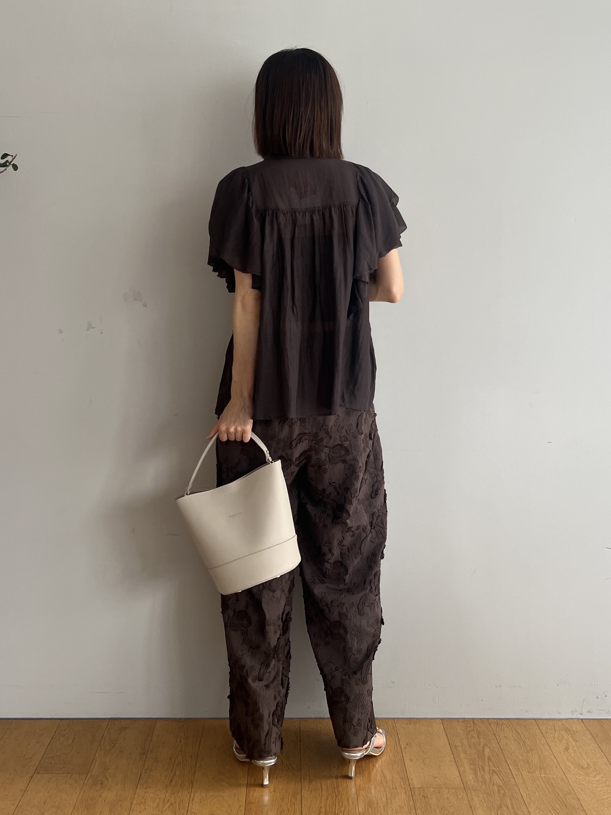misaさんの「DRESSTERIOR｜【otonaMUSE5月号掲載】スキニーベルトサンダル」を使ったコーディネート