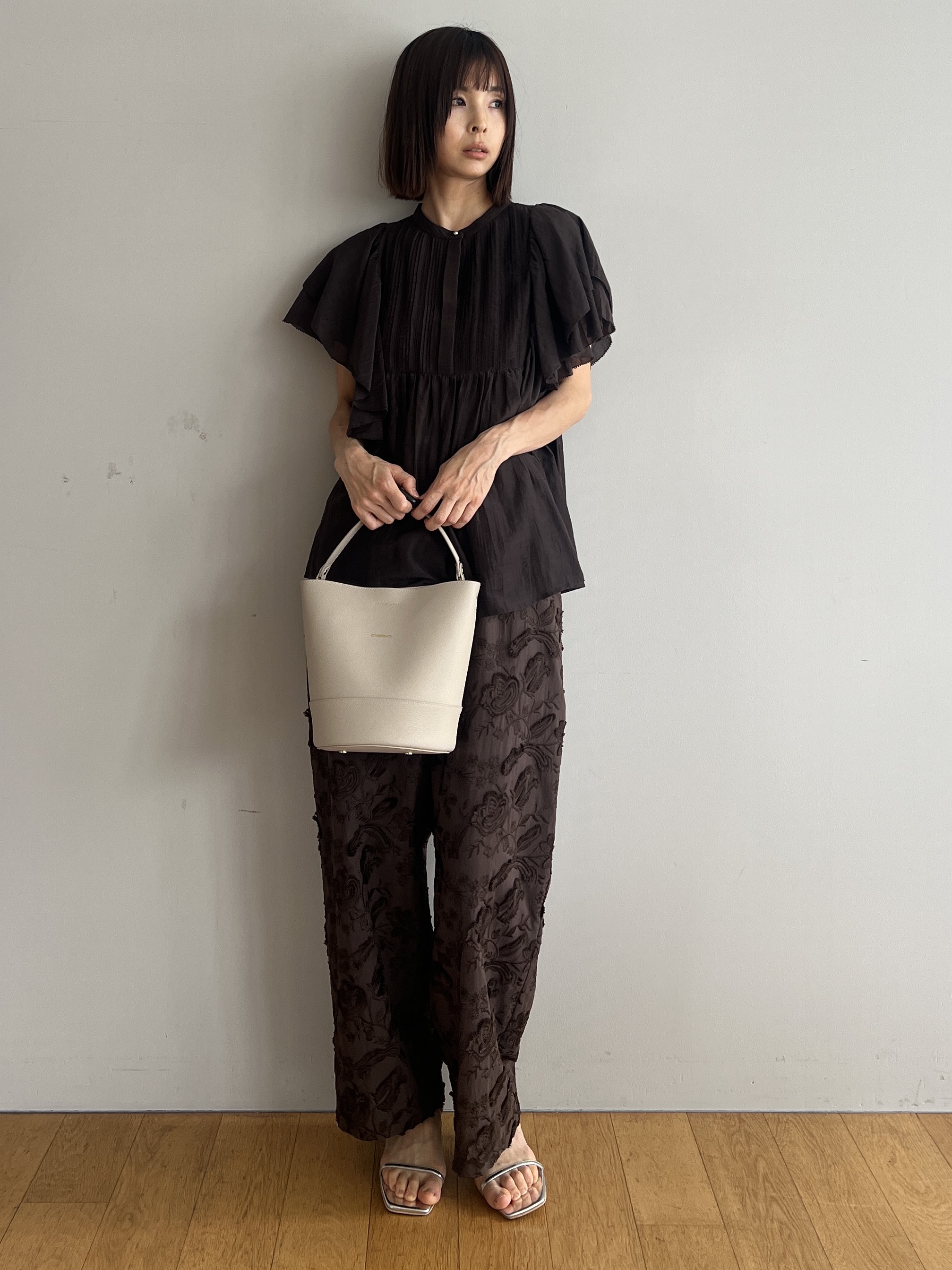 misaさんの「DRESSTERIOR｜【otonaMUSE5月号掲載】スキニーベルトサンダル」を使ったコーディネート