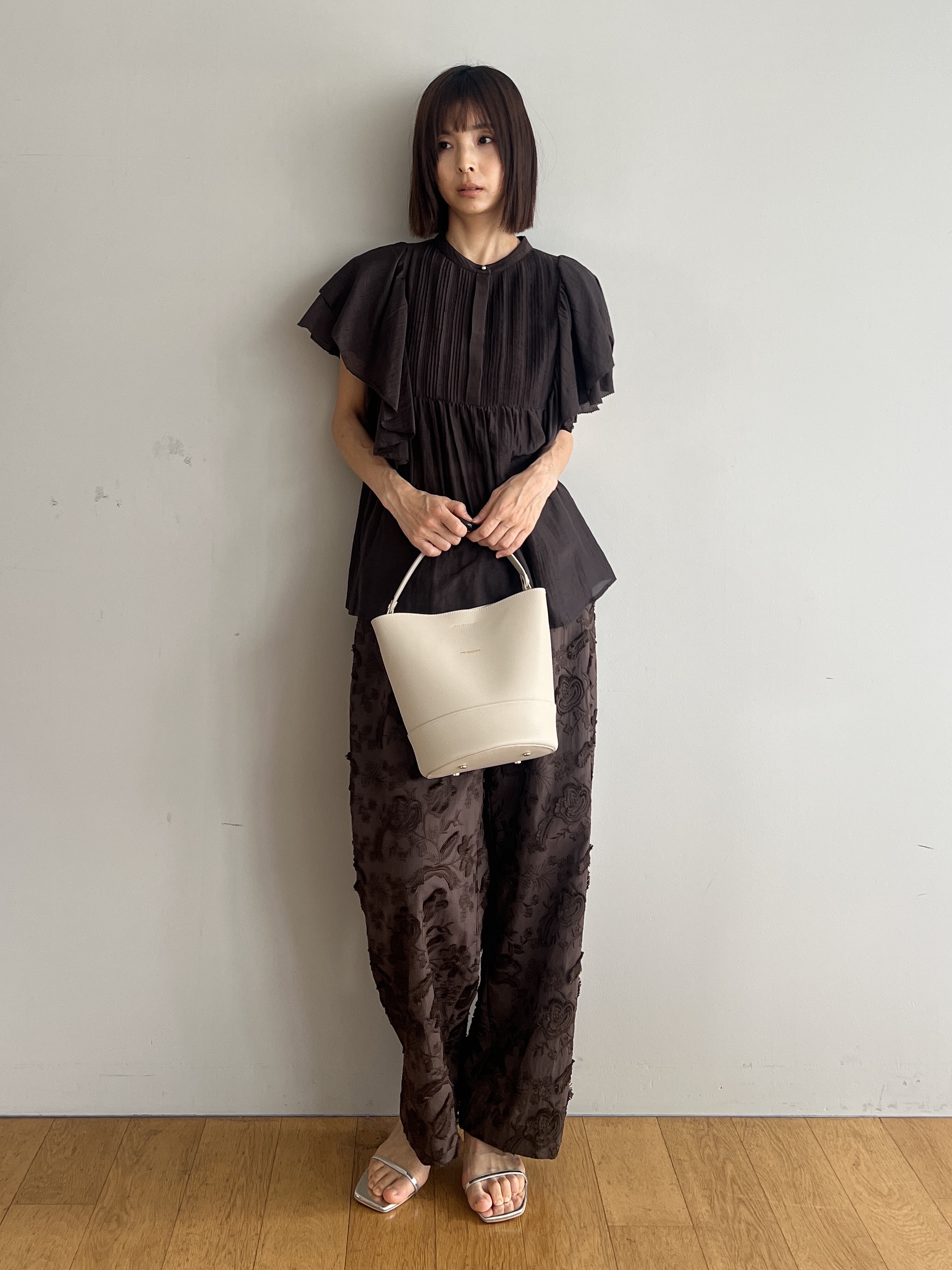 misaさんの「DRESSTERIOR｜【otonaMUSE5月号掲載】スキニーベルトサンダル」を使ったコーディネート