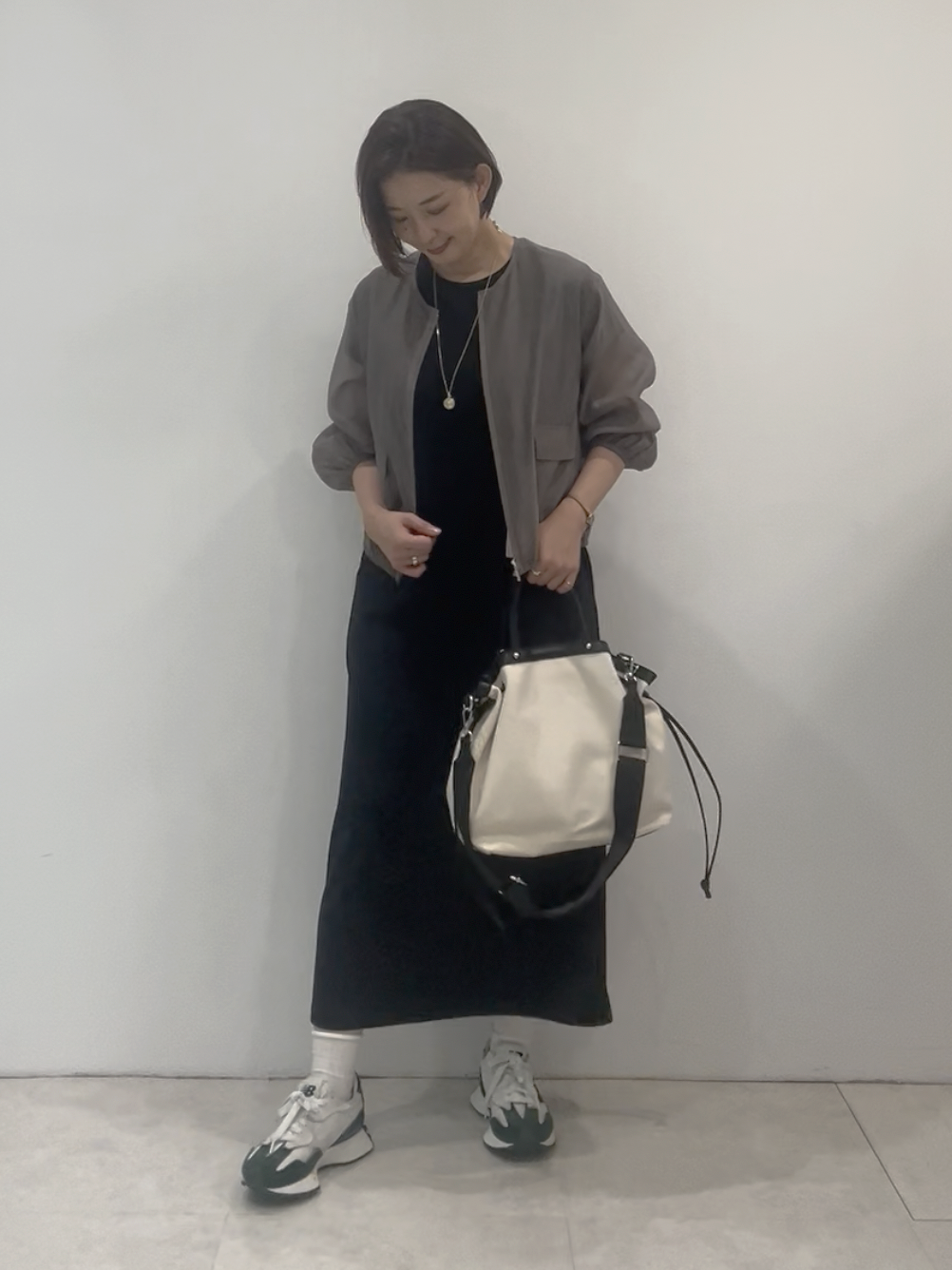 まどかさんの「UNTITLED｜【手洗い可/軽量】シアーブルゾン」を使ったコーディネート