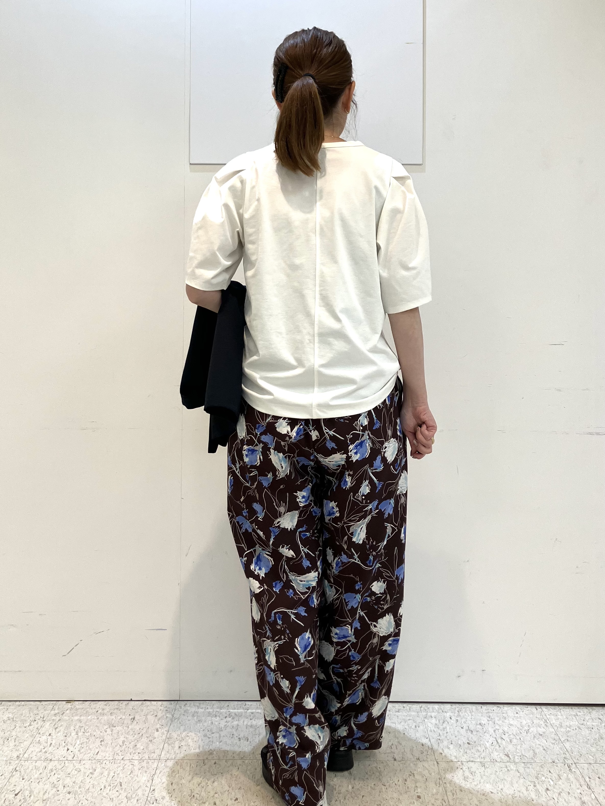 kozuさんの「Reflect｜リネンライクスタンドネックジレ」を使ったコーディネート